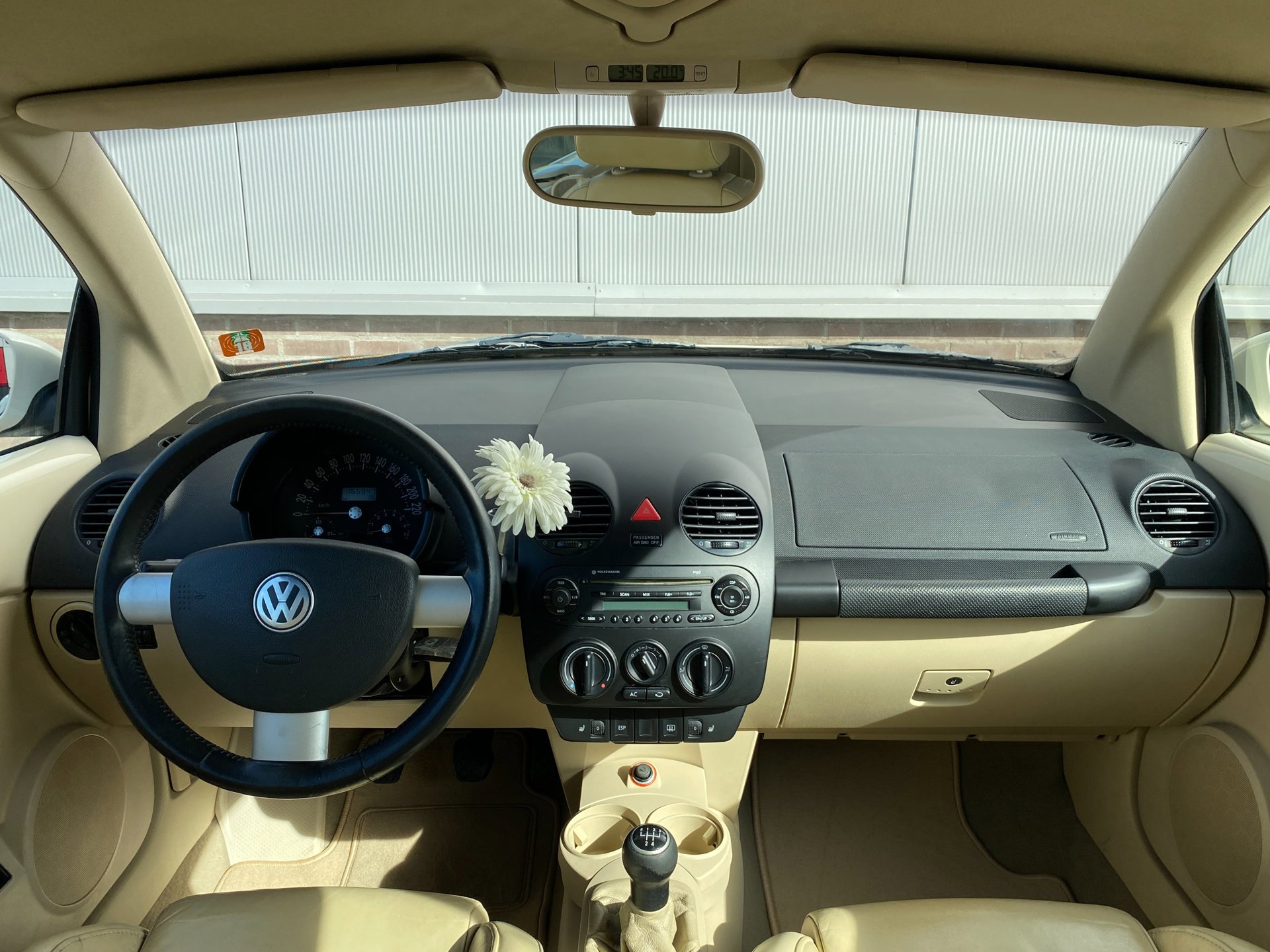 Foto van Volkswagen New Beetle Cabriolet