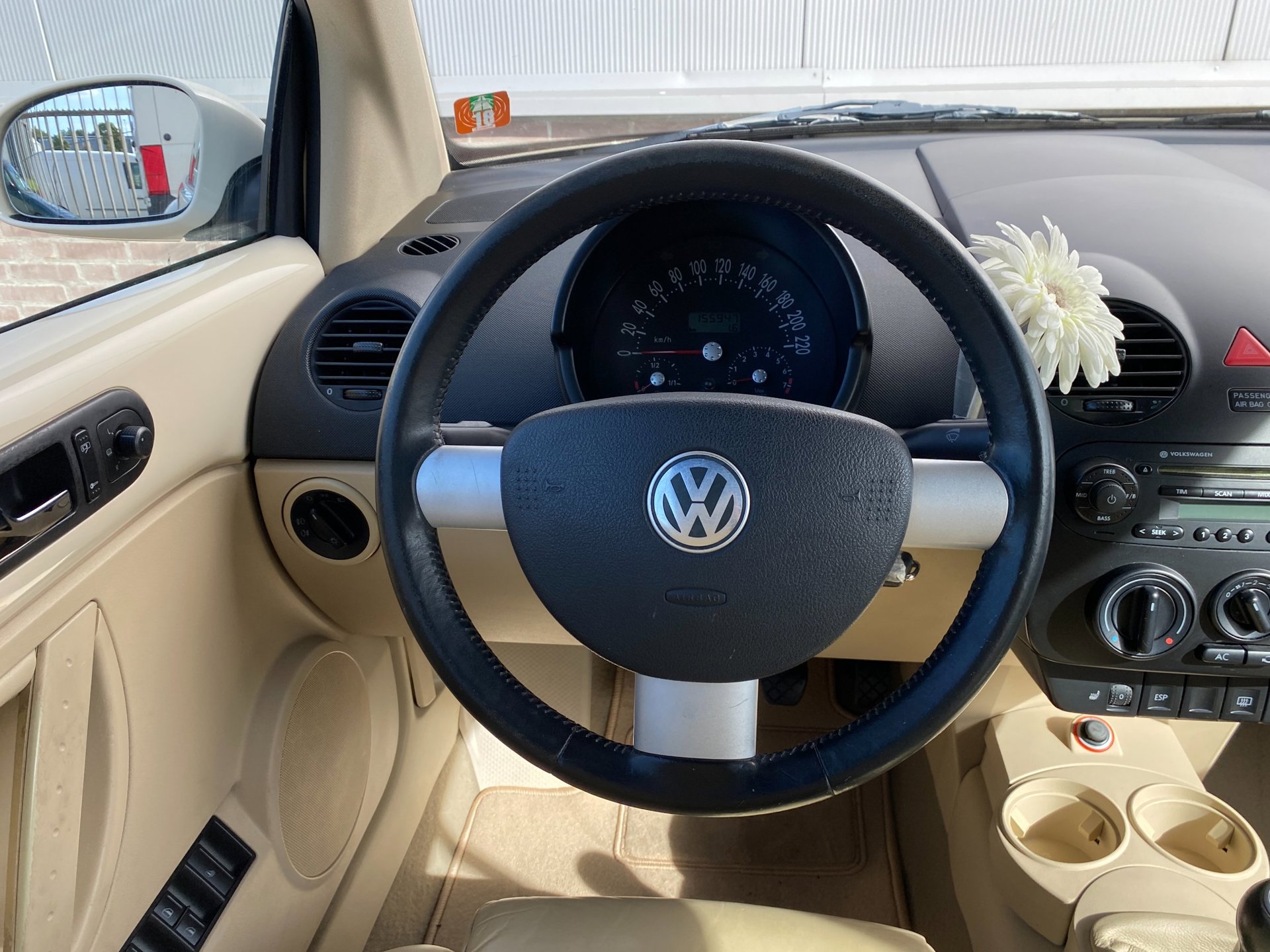 Foto van Volkswagen New Beetle Cabriolet