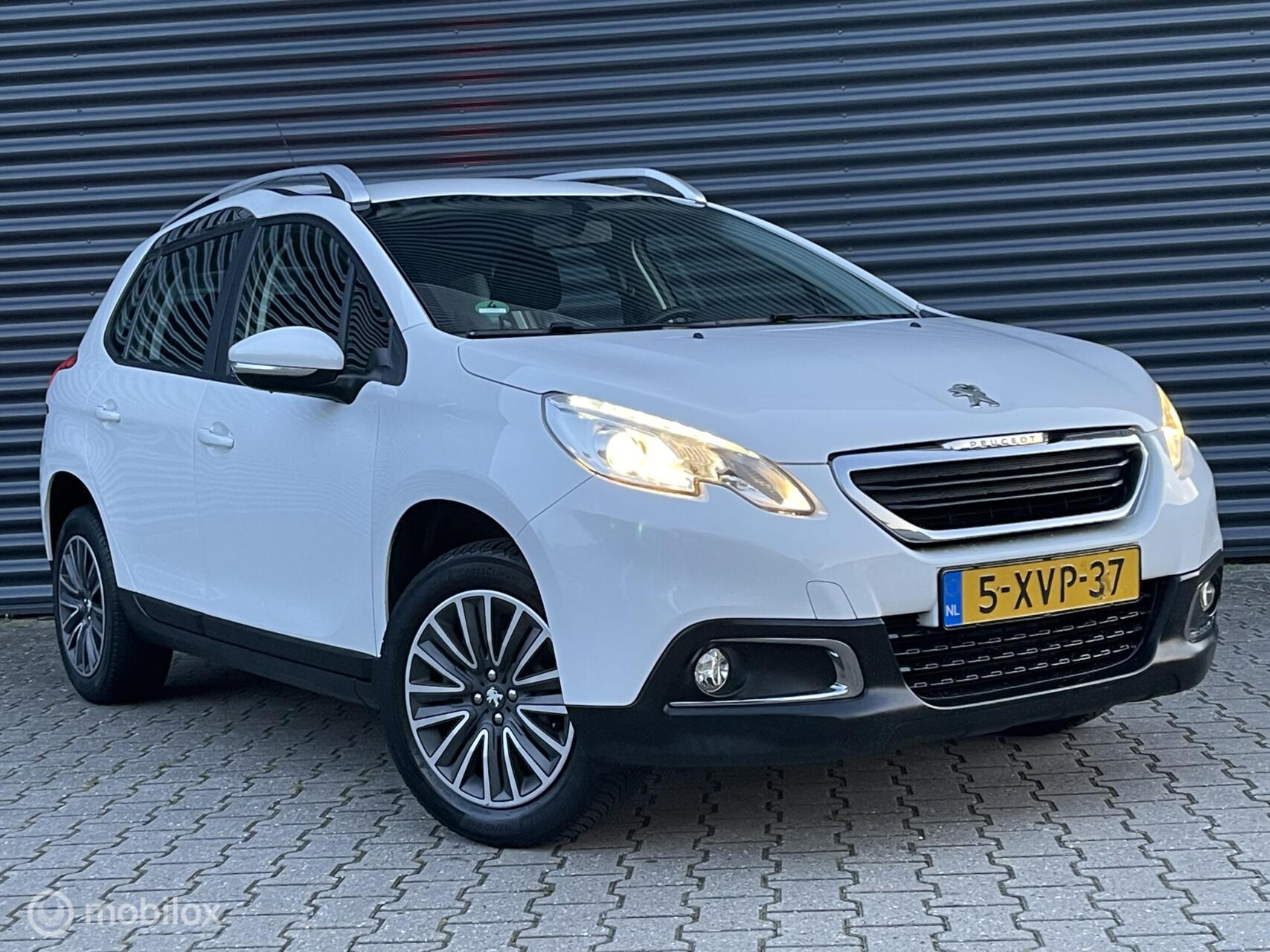 Peugeot 2008 1.2 VTI | Automaat | Nieuwe Riem!!|Zeer net! 2014 - voorkant