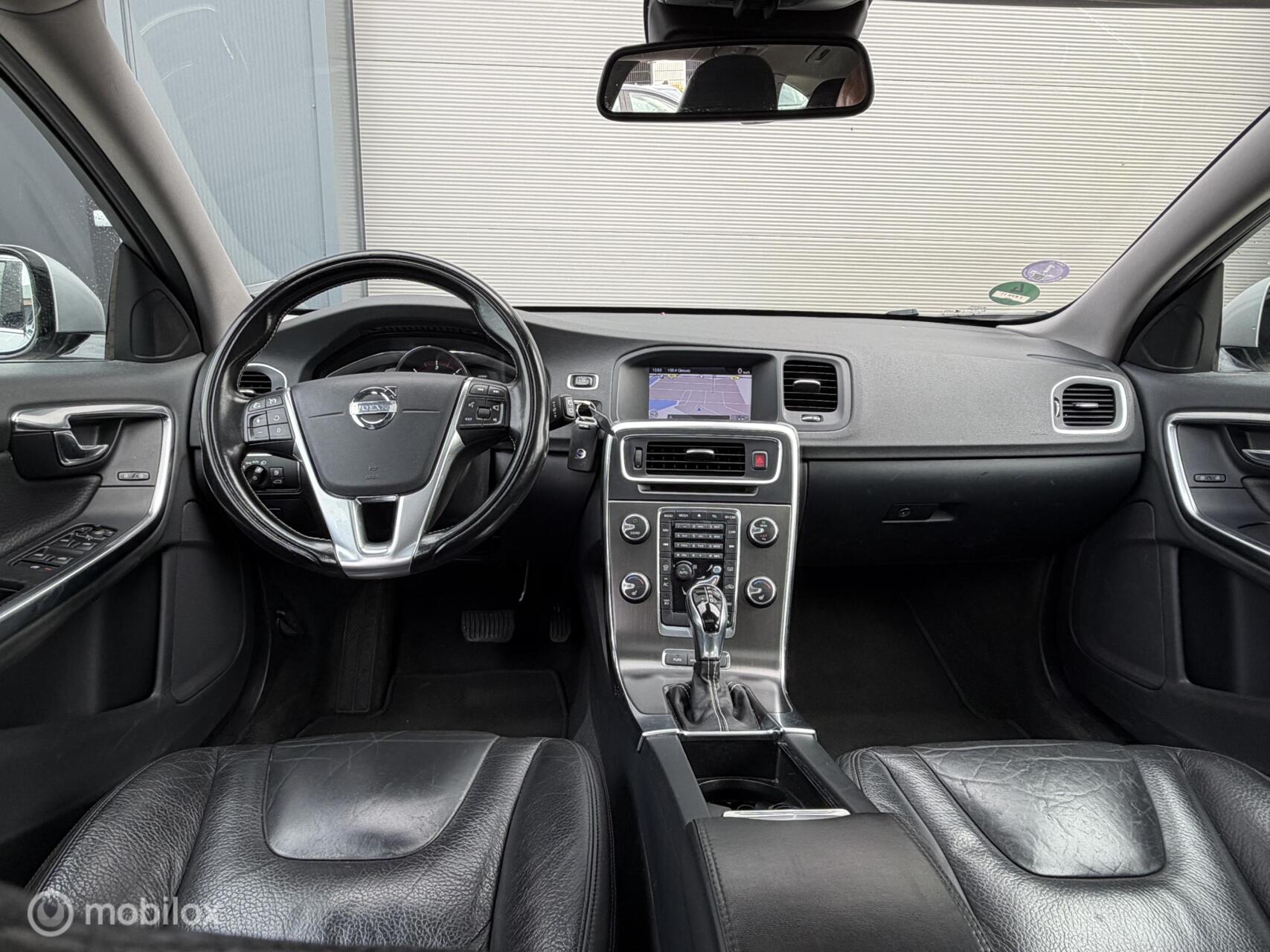 Foto van Volvo V60 Plug In Hybrid