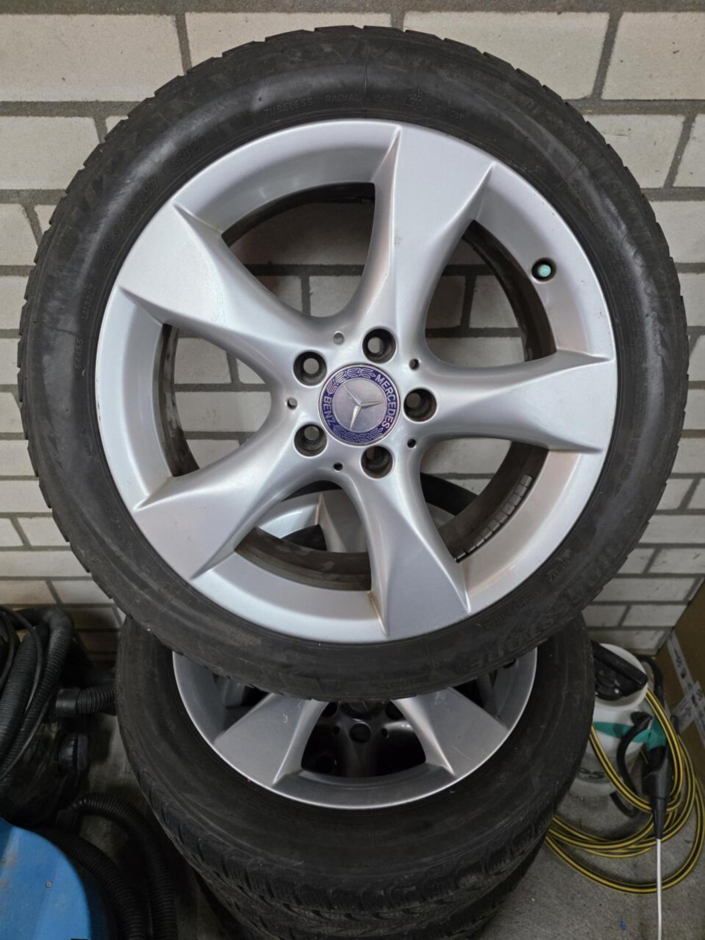 Foto van Mercedes-Benz B 180