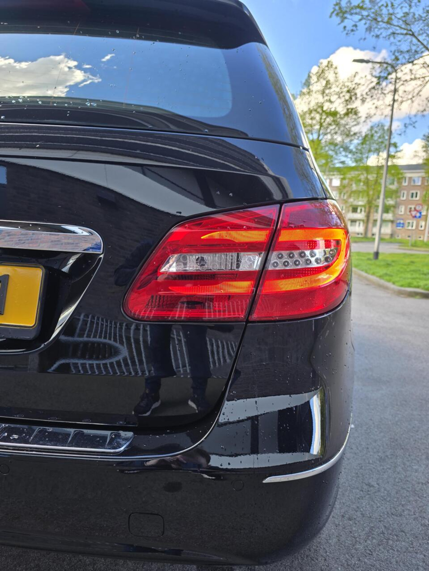 Foto van Mercedes-Benz B 180