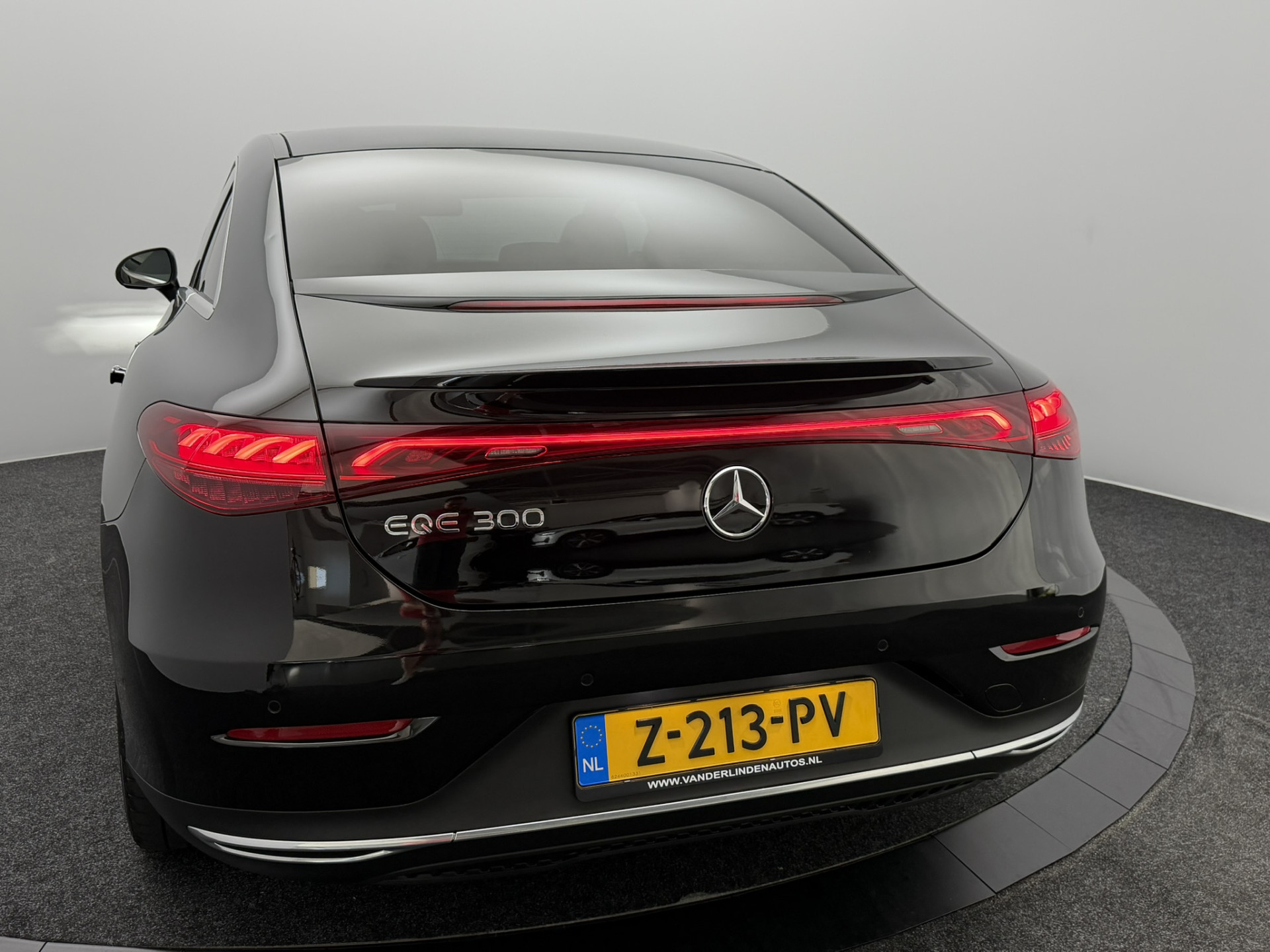 Foto van Mercedes-Benz Eqe 300