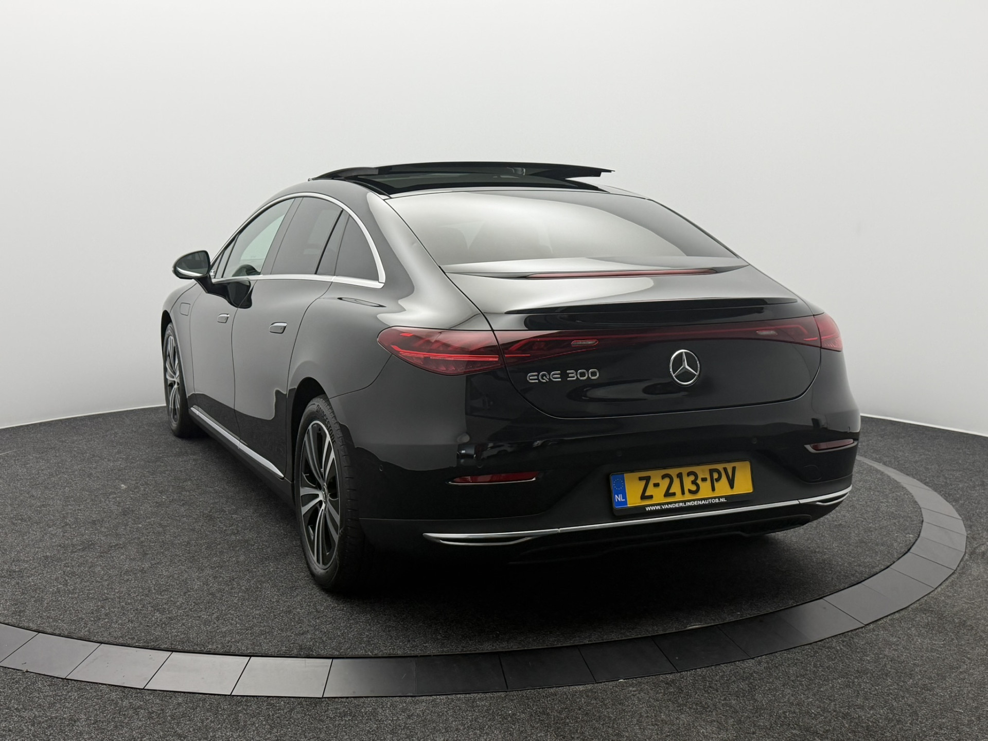 Foto van Mercedes-Benz Eqe 300