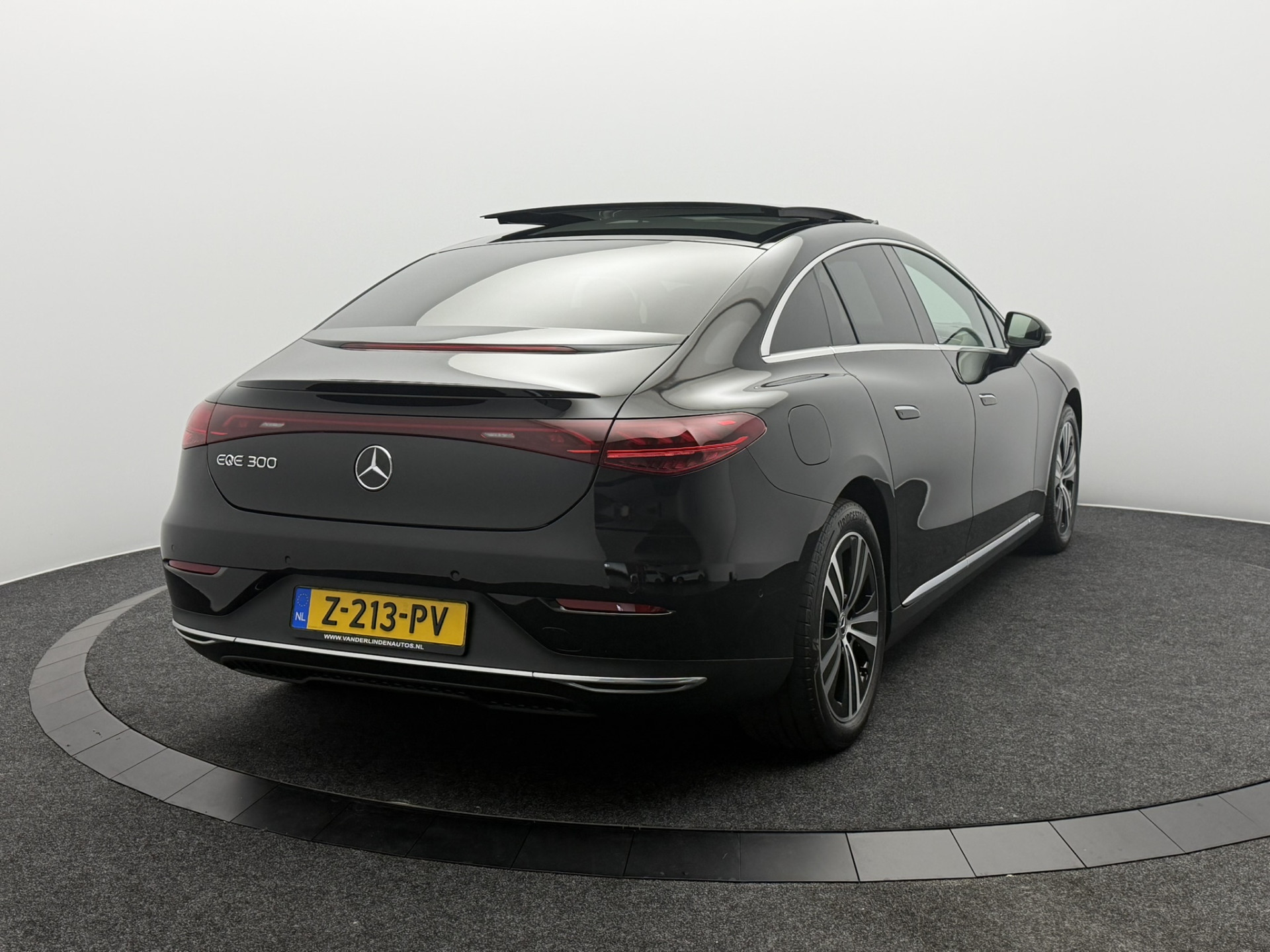 Foto van Mercedes-Benz Eqe 300