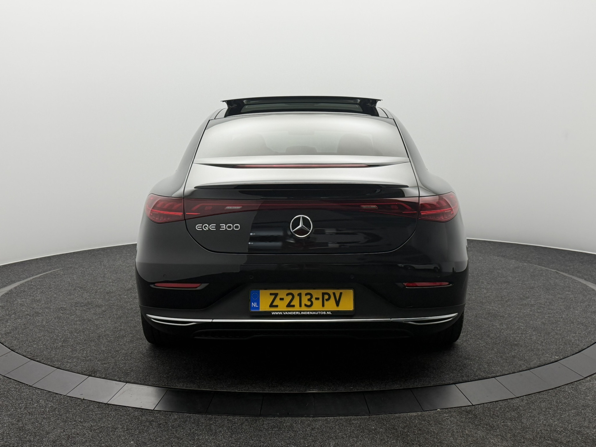 Foto van Mercedes-Benz Eqe 300