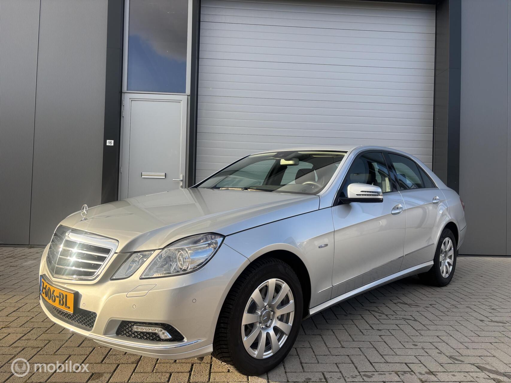 Foto van Mercedes-Benz E 250 Cgi