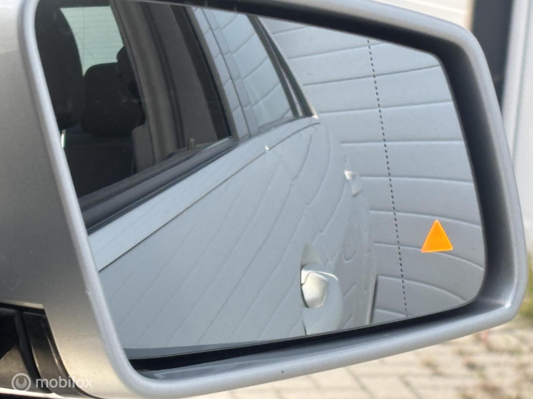 Foto van Mercedes-Benz E 250 Cgi