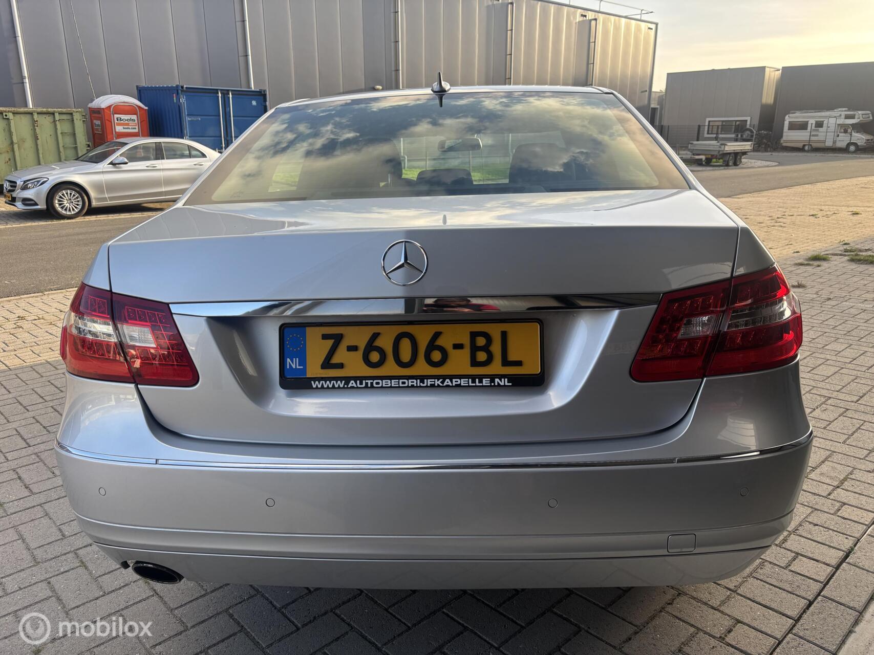 Foto van Mercedes-Benz E 250 Cgi