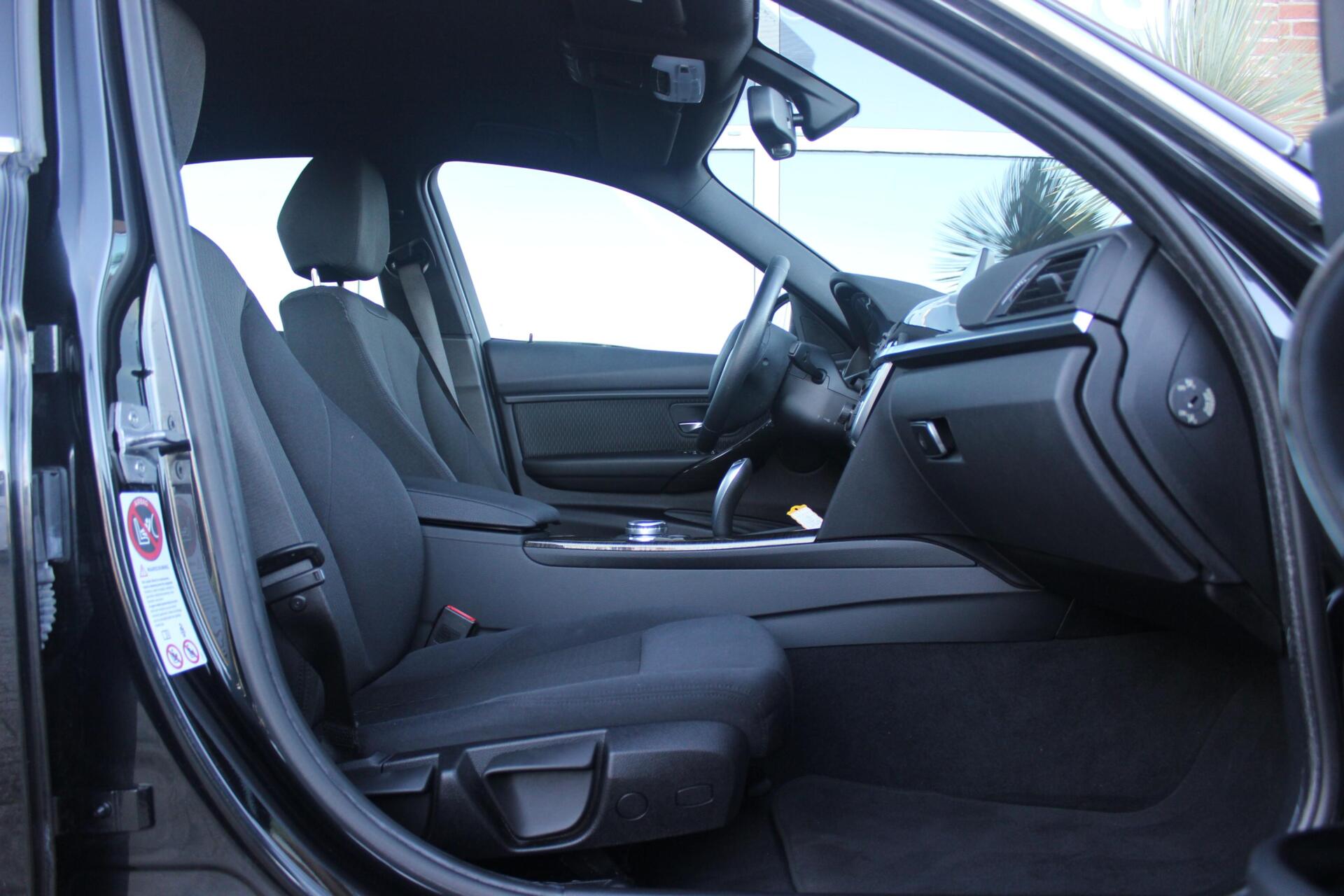 Foto van BMW 320i