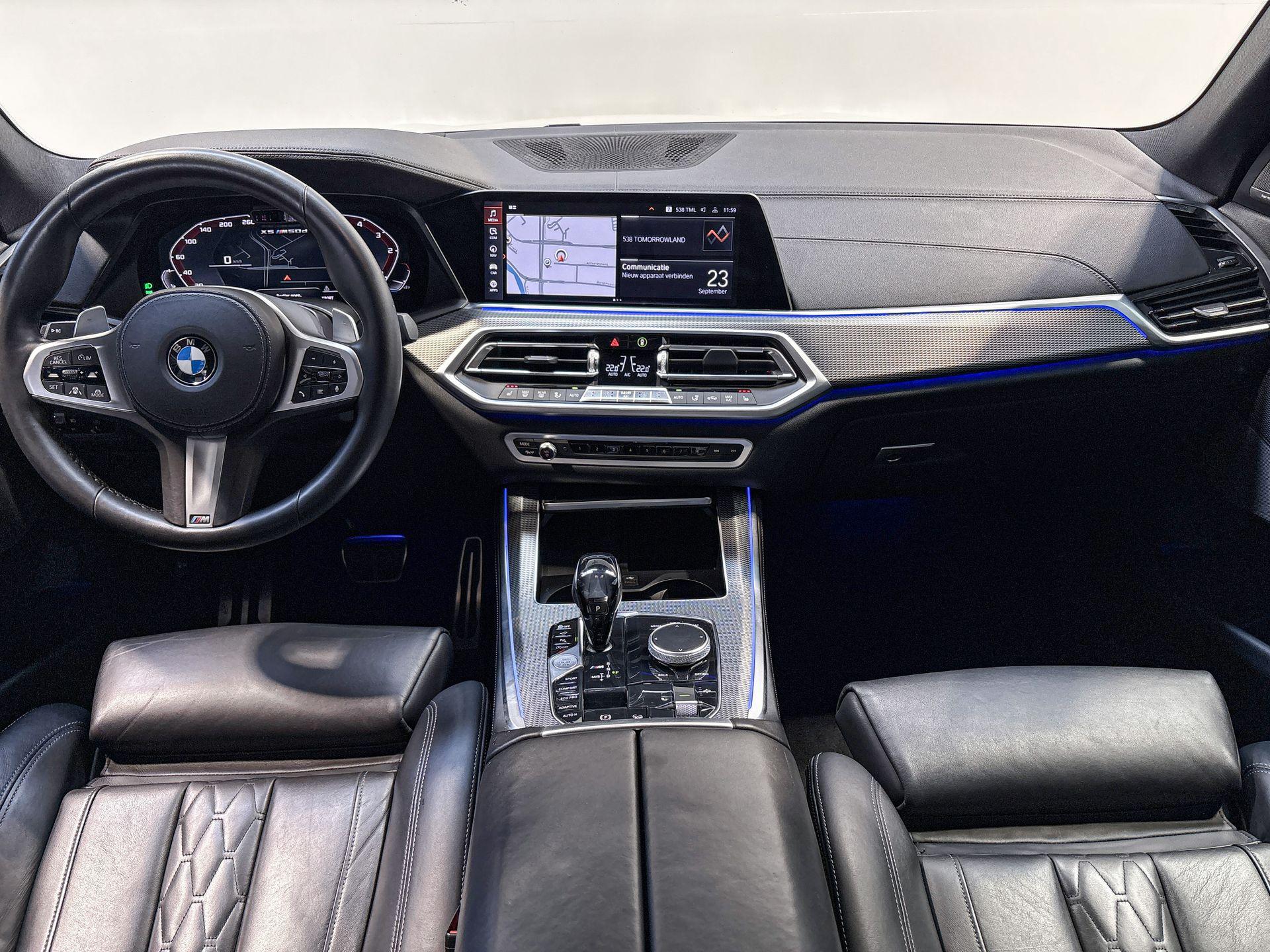Foto van BMW X5 M50d