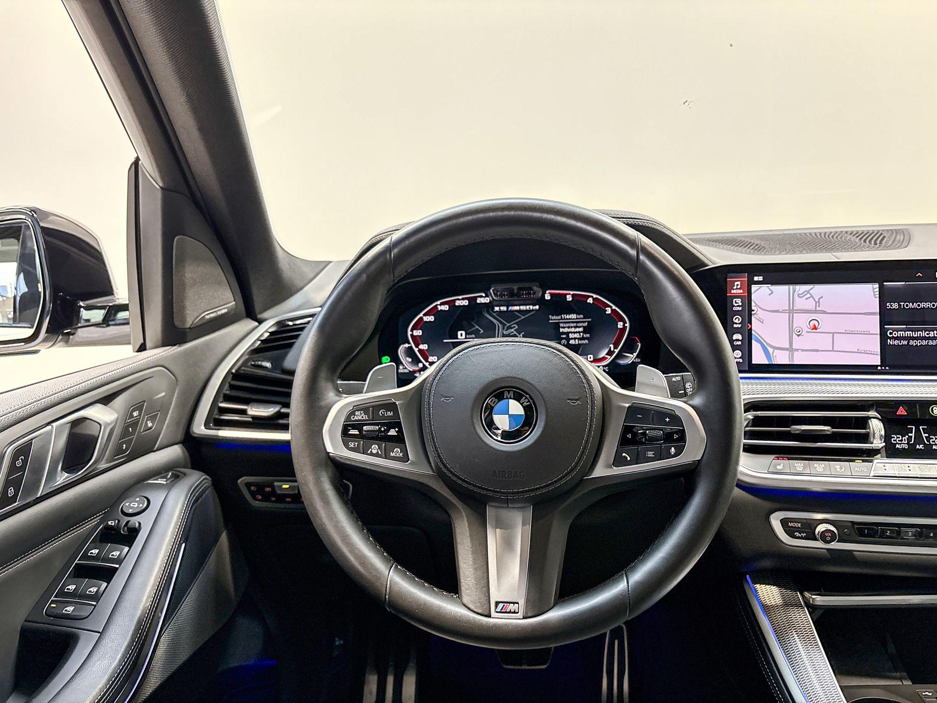 Foto van BMW X5 M50d