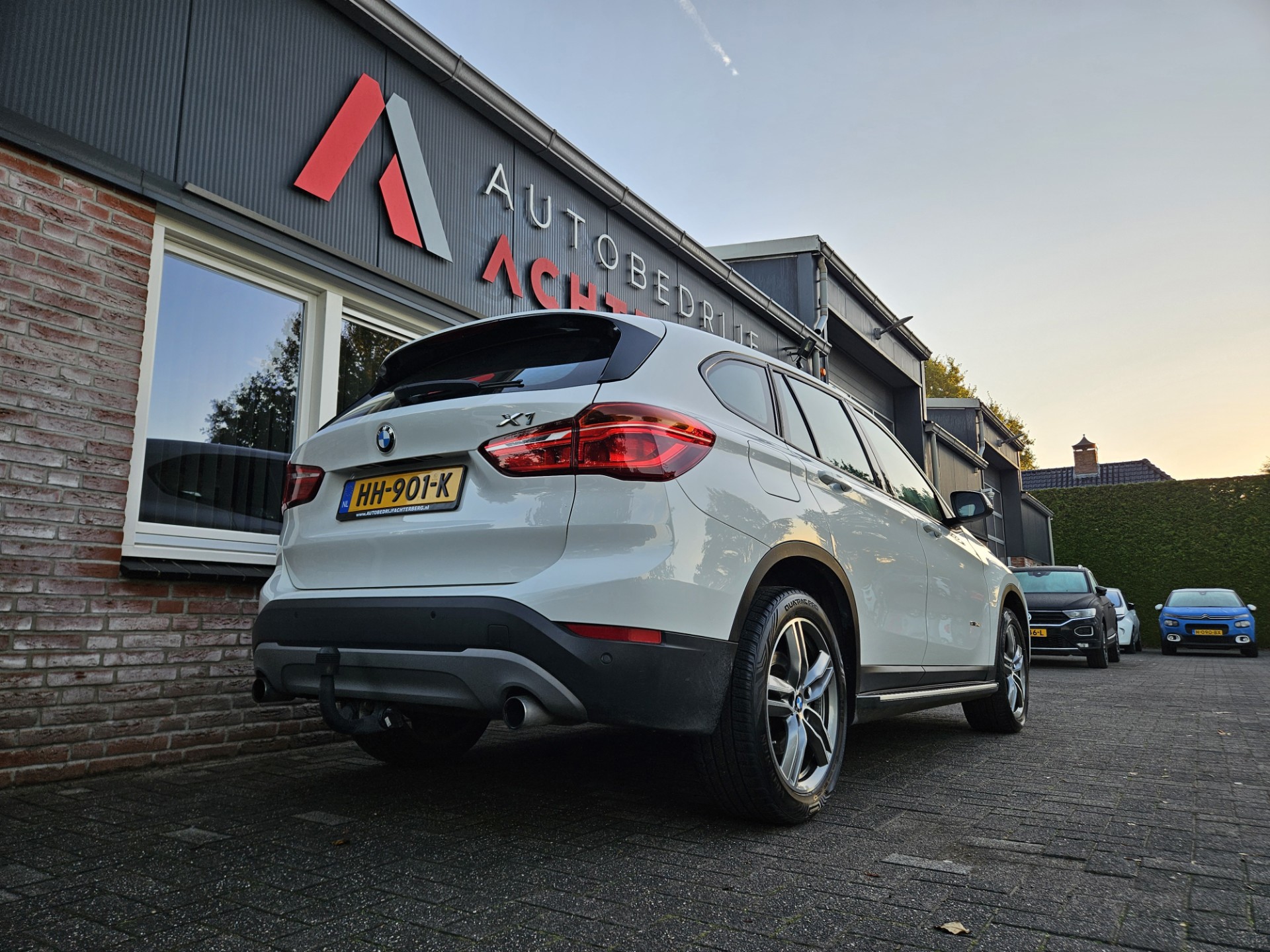 Foto van BMW X1 Sdrive20i
