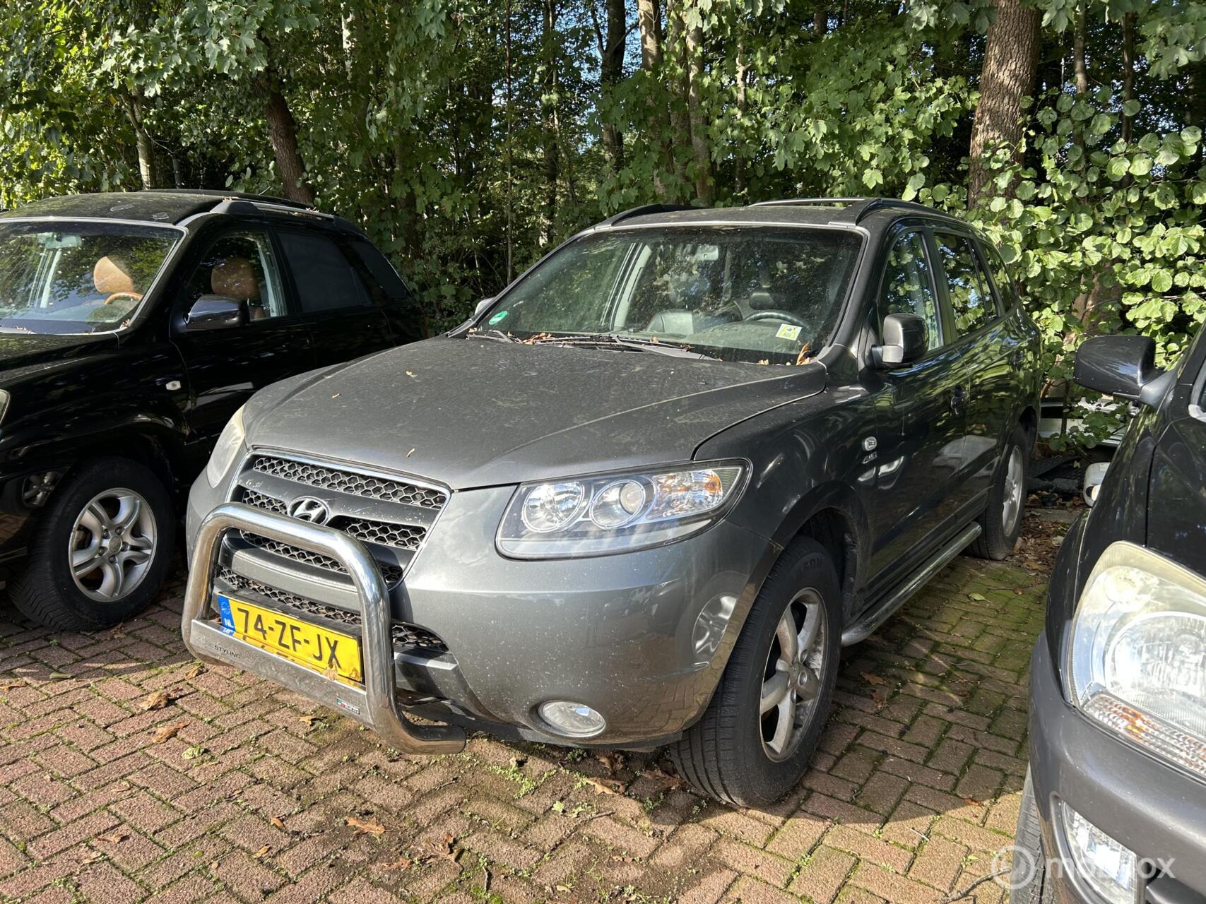 Hyundai Santa Fe 2.2 CRDi 4WD Style 7p. | LEES TEKST | 2008 - voorkant