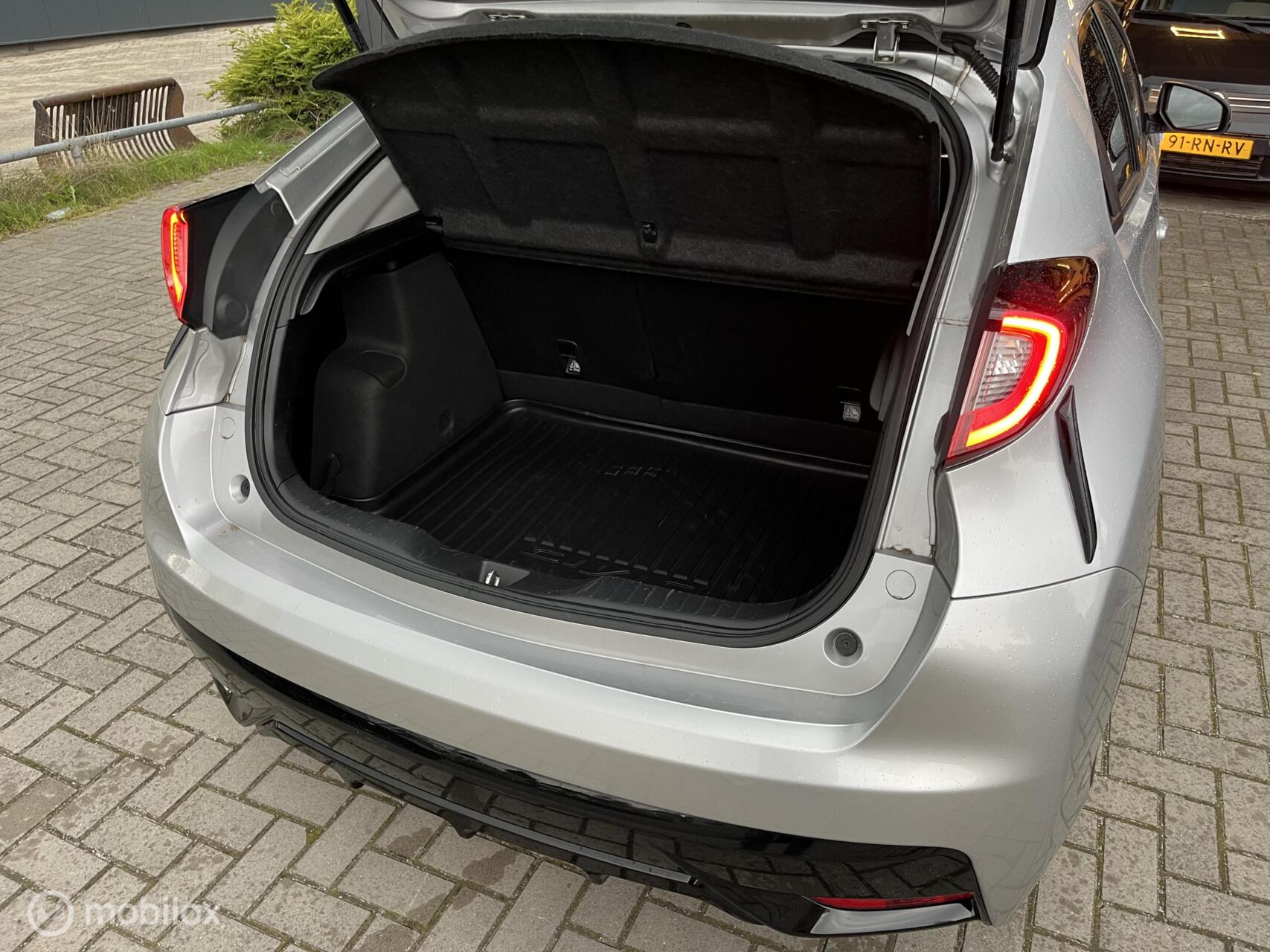 Foto van Honda Civic 5dr