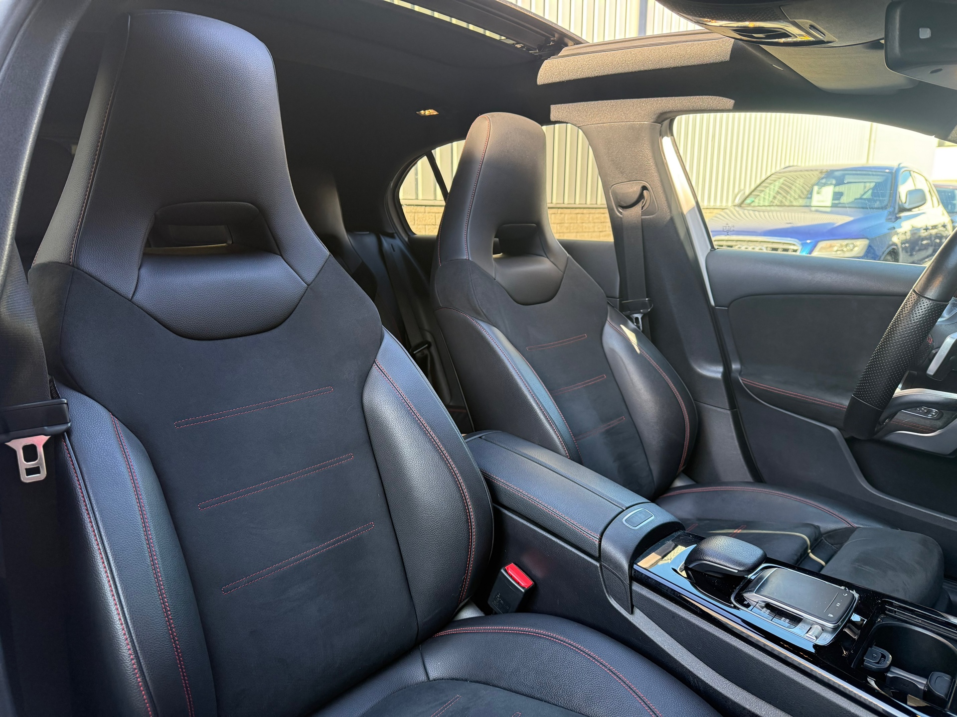 Foto van Mercedes-Benz A 180