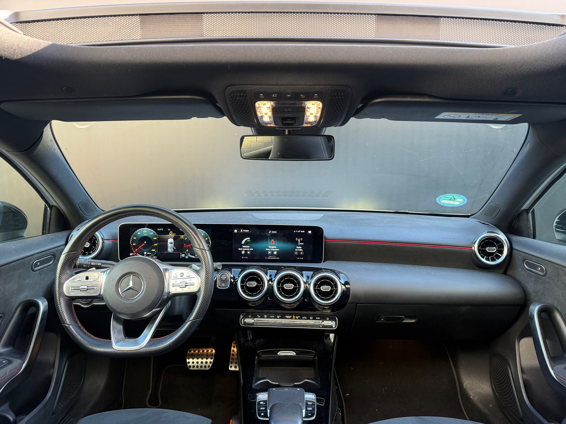 Foto van Mercedes-Benz A 180