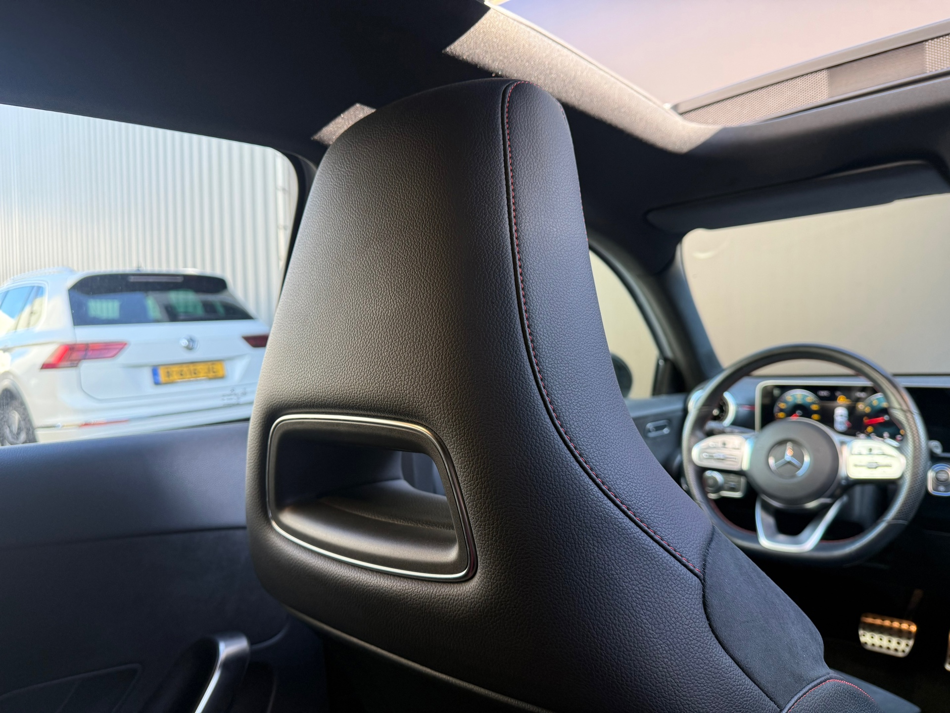 Foto van Mercedes-Benz A 180