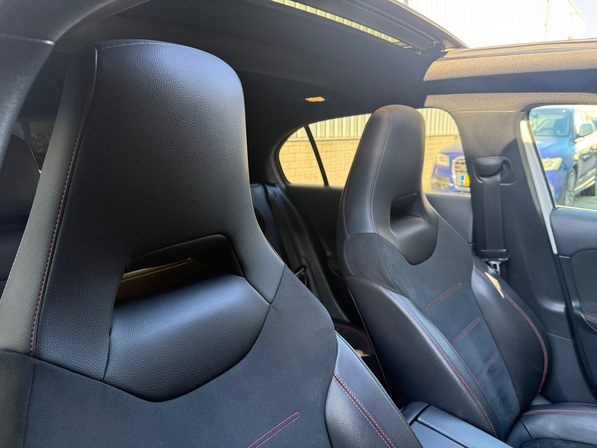 Foto van Mercedes-Benz A 180