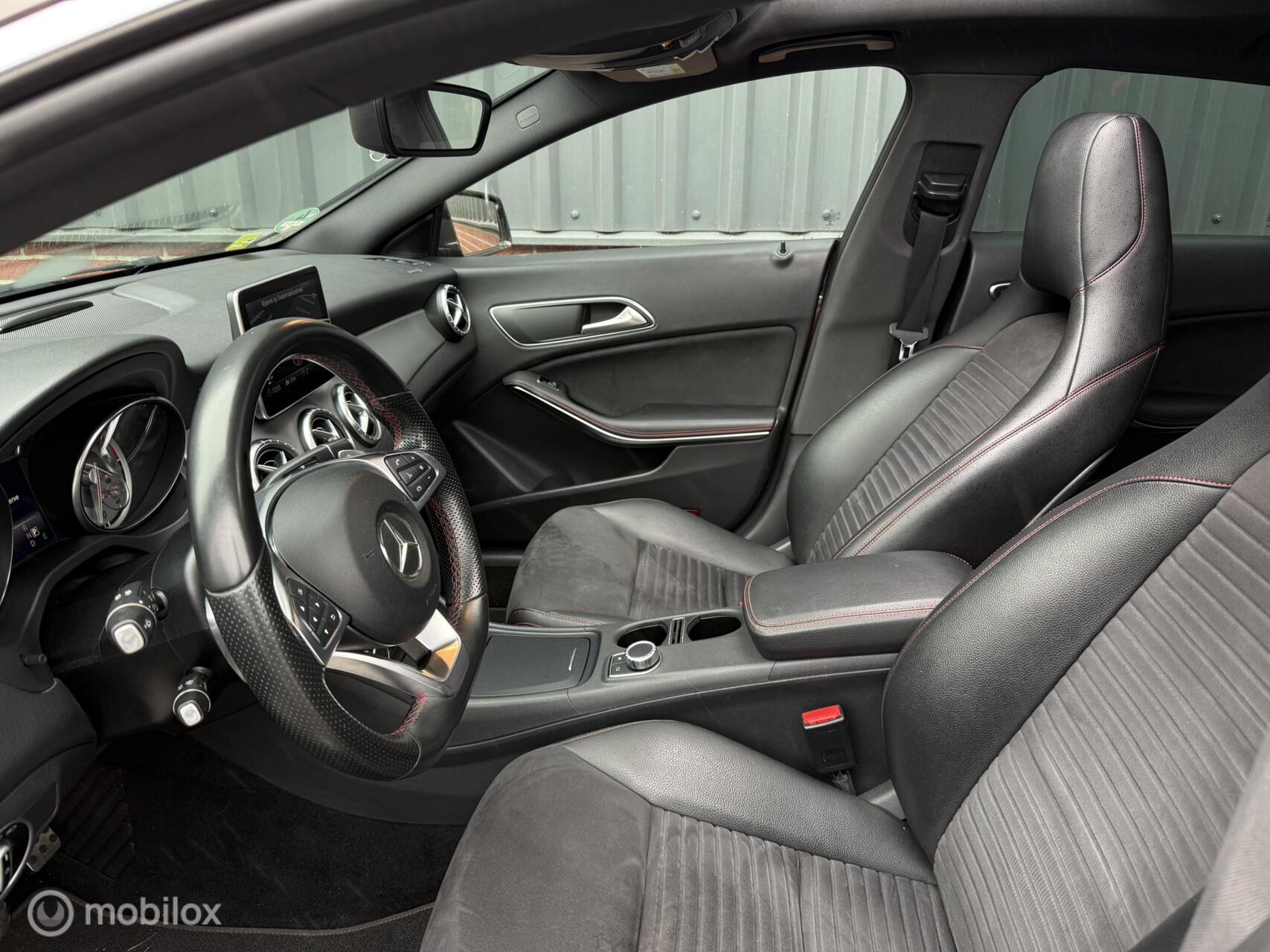 Foto van Mercedes-Benz Cla 180