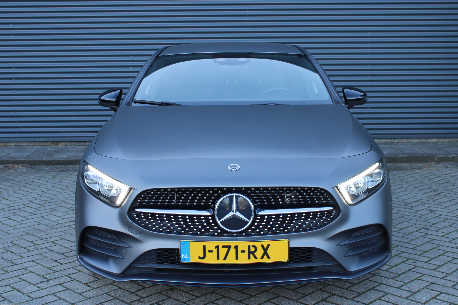 Foto van Mercedes-Benz A 250 E