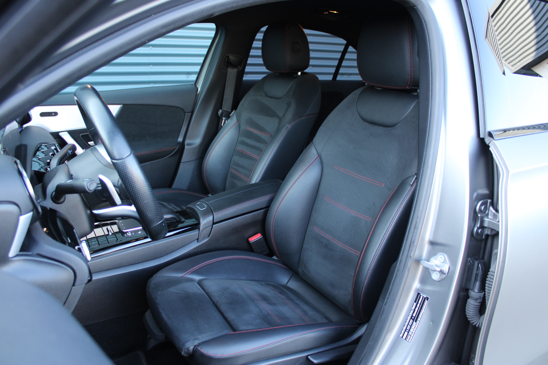 Foto van Mercedes-Benz A 250 E