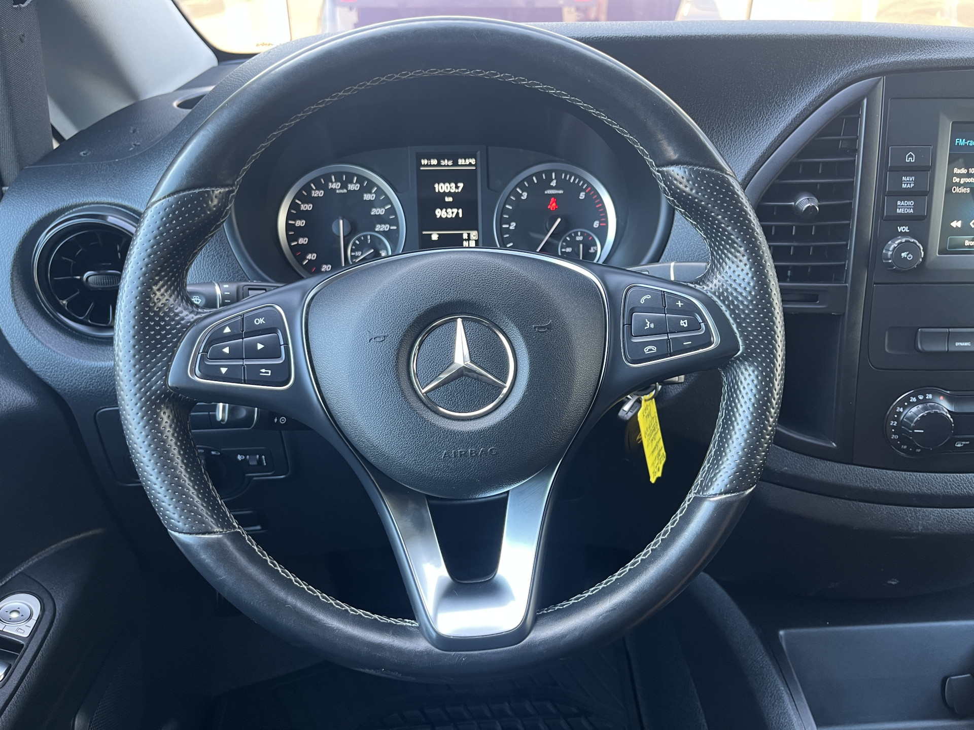 Foto van Mercedes-Benz Vito Tourer