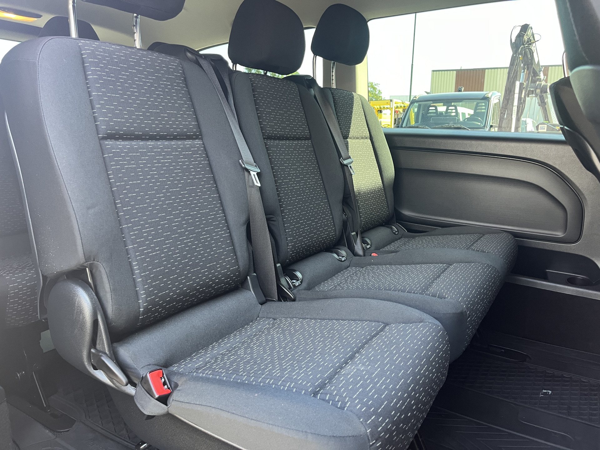 Foto van Mercedes-Benz Vito Tourer
