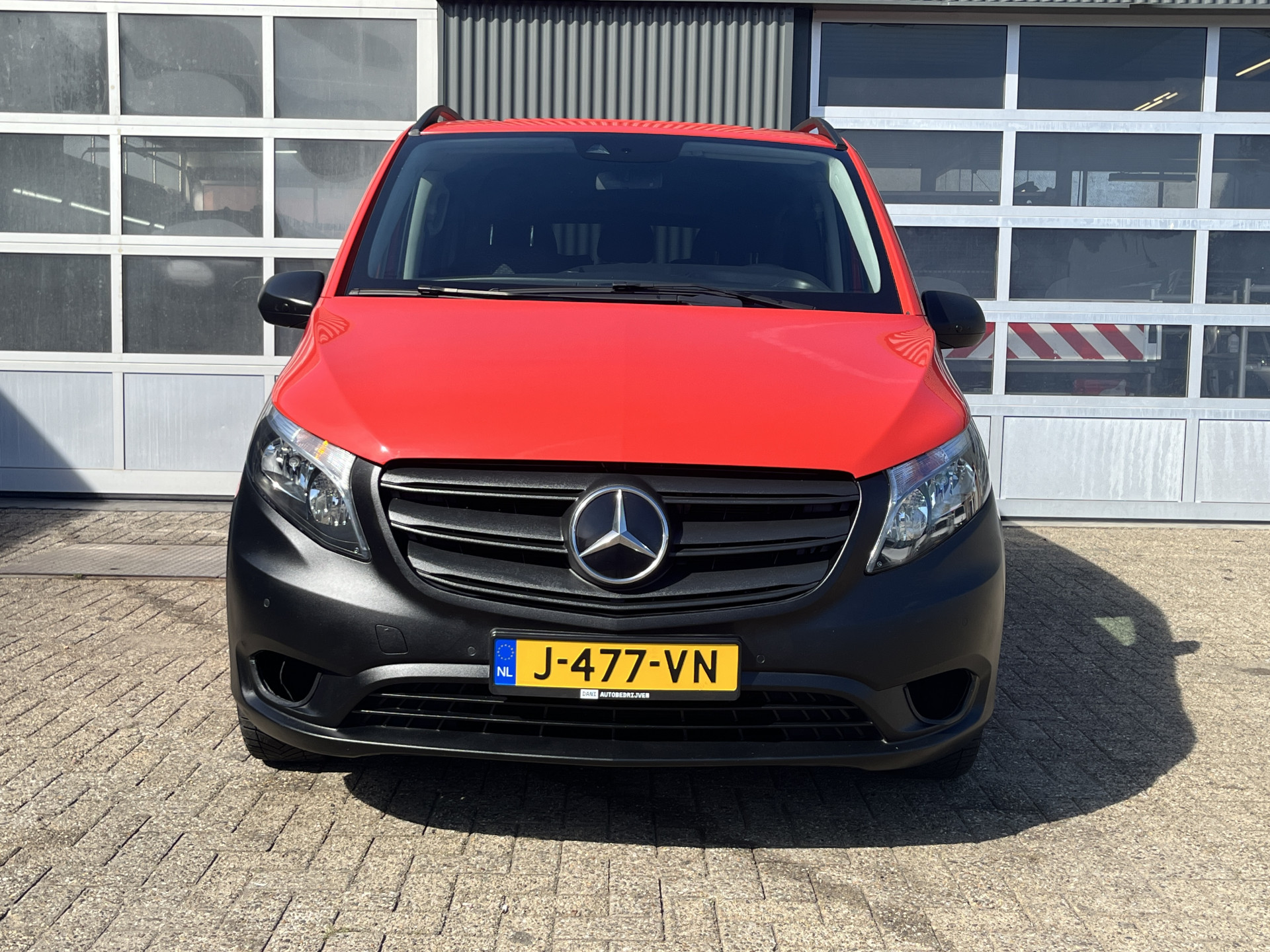 Foto van Mercedes-Benz Vito Tourer
