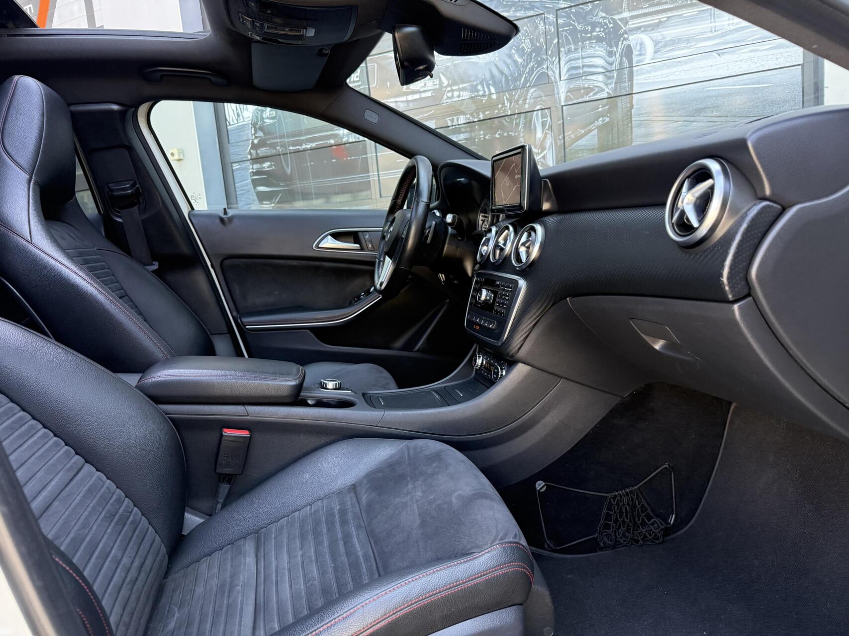 Foto van Mercedes-Benz A 200
