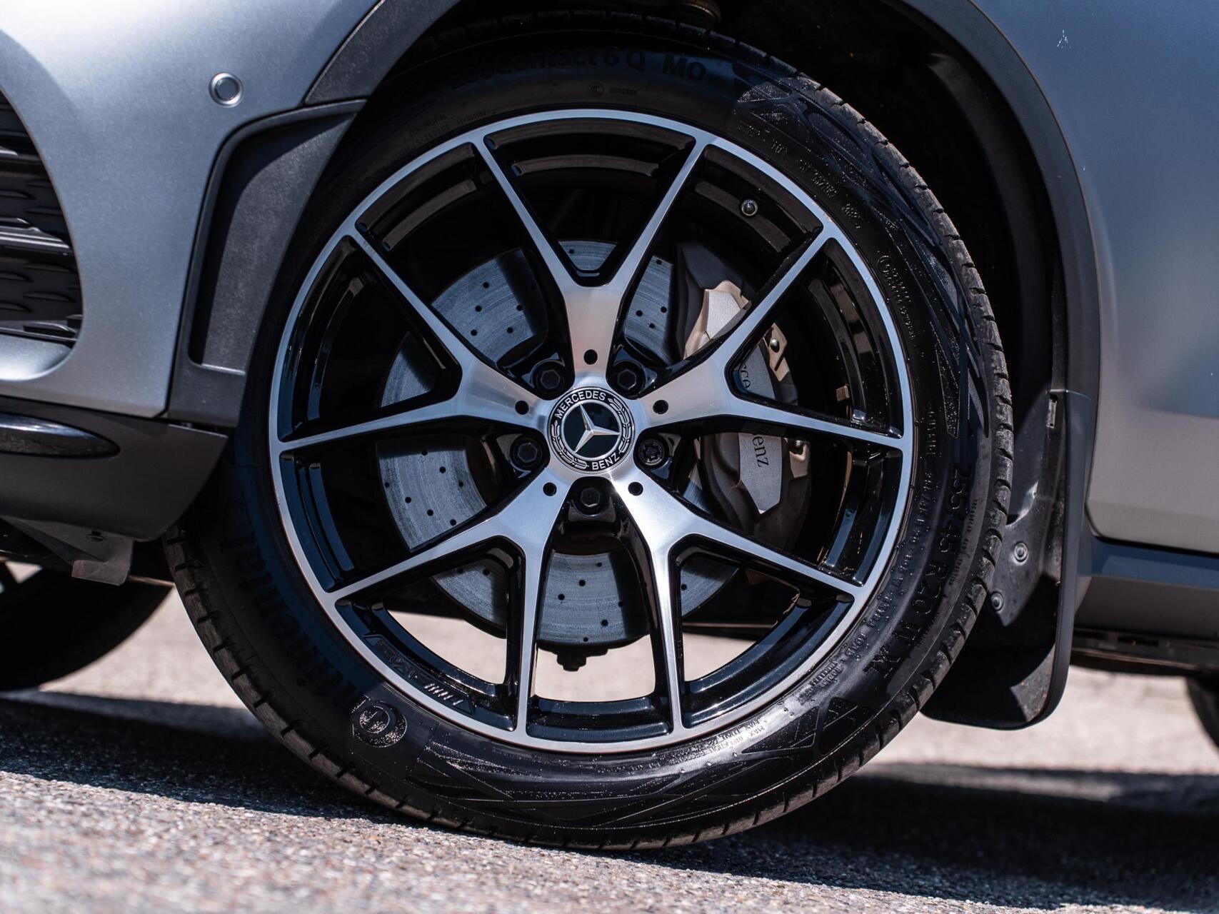 Foto van Mercedes-Benz GLC 300 E 4Matic