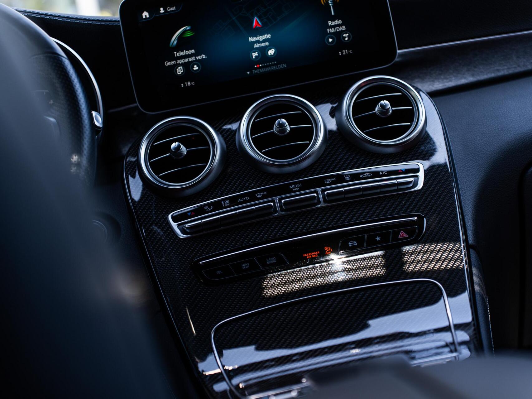 Foto van Mercedes-Benz GLC 300 E 4Matic