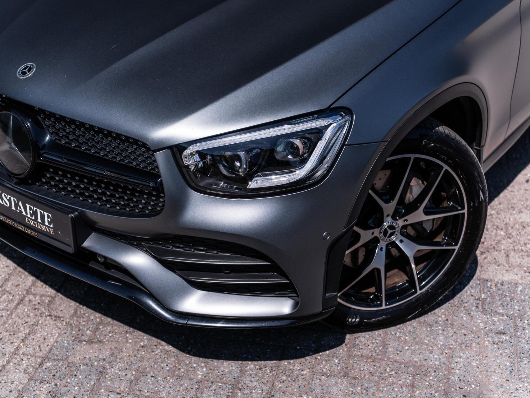 Foto van Mercedes-Benz GLC 300 E 4Matic