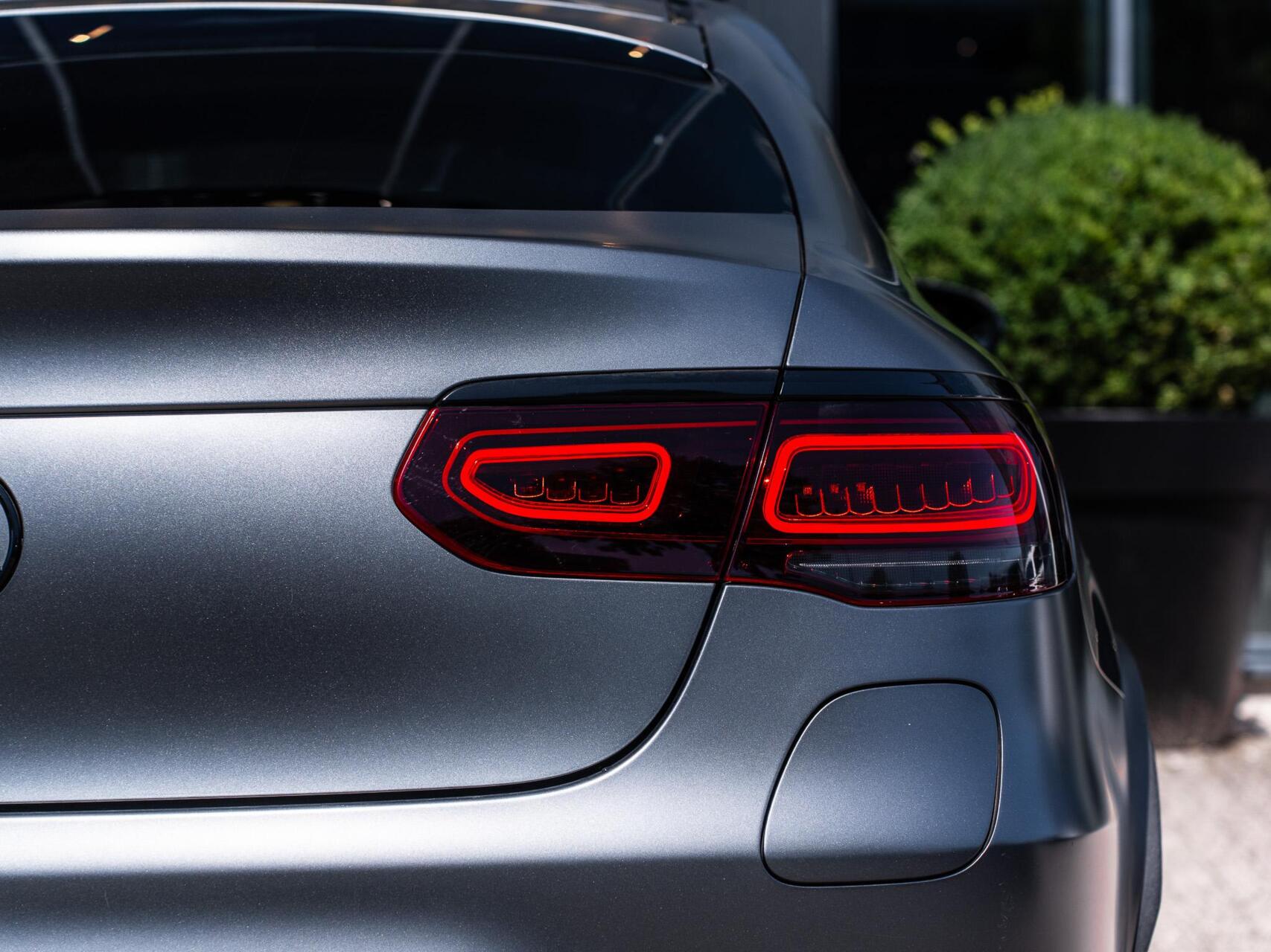Foto van Mercedes-Benz GLC 300 E 4Matic
