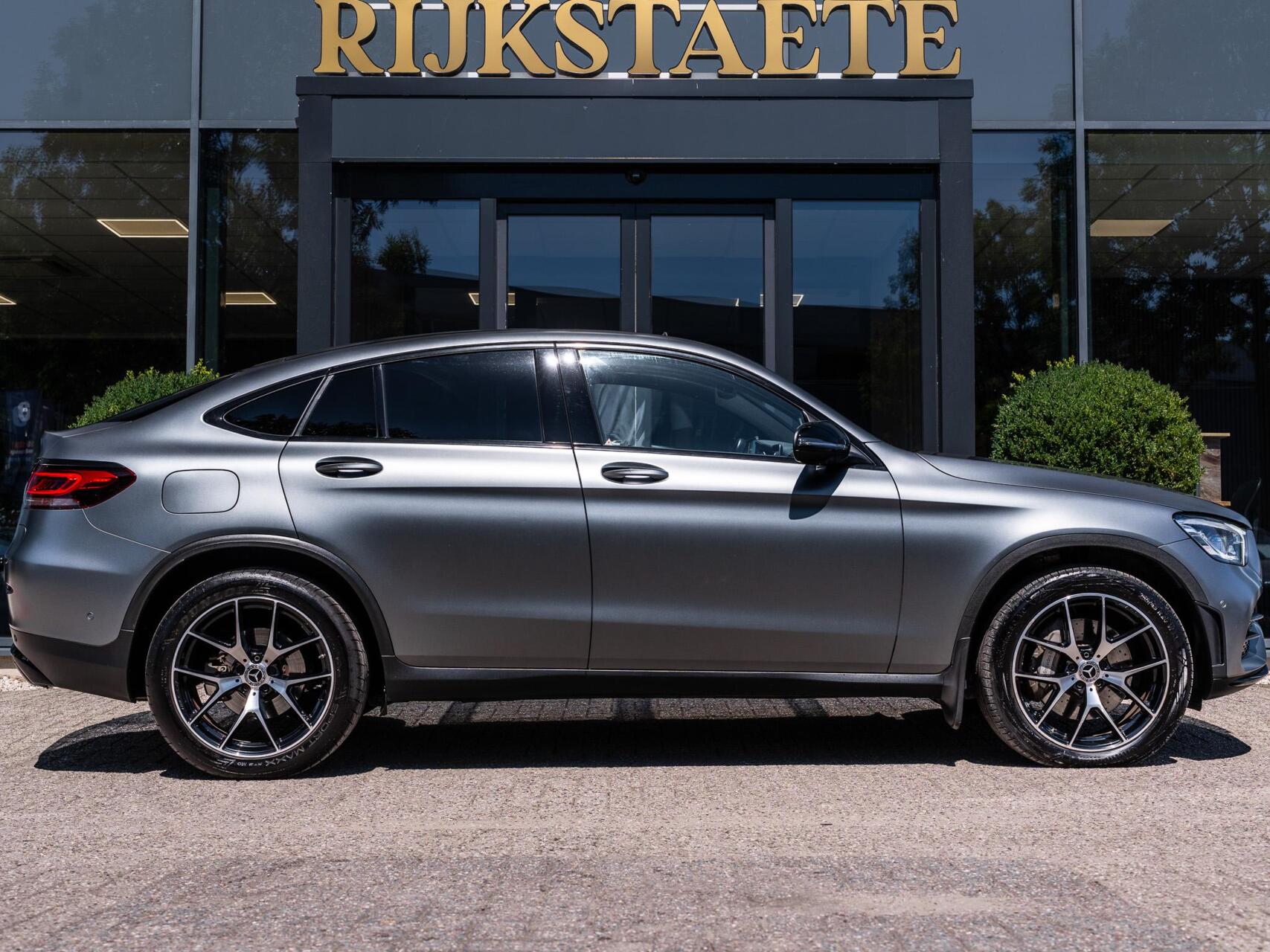 Foto van Mercedes-Benz GLC 300 E 4Matic
