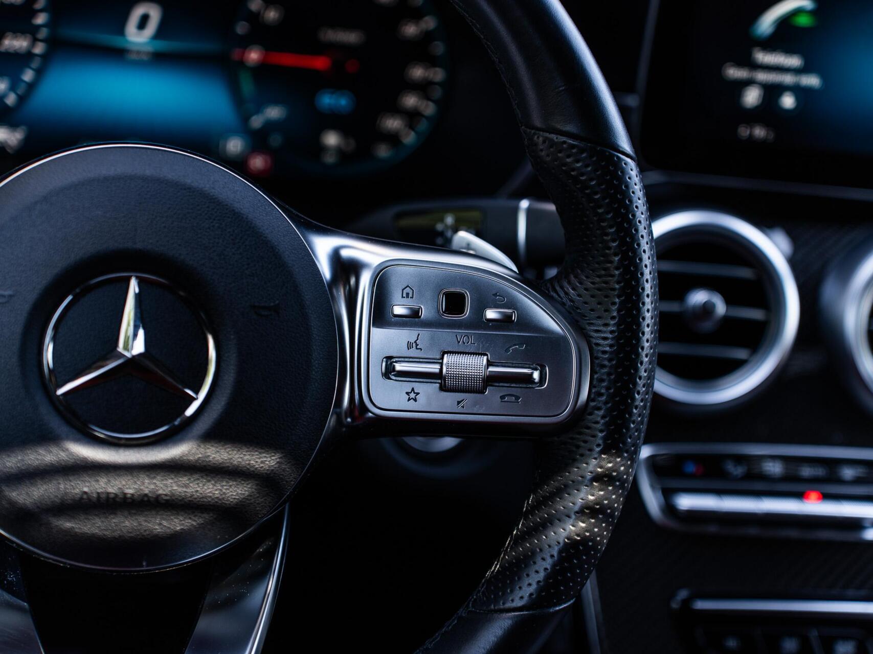 Foto van Mercedes-Benz GLC 300 E 4Matic
