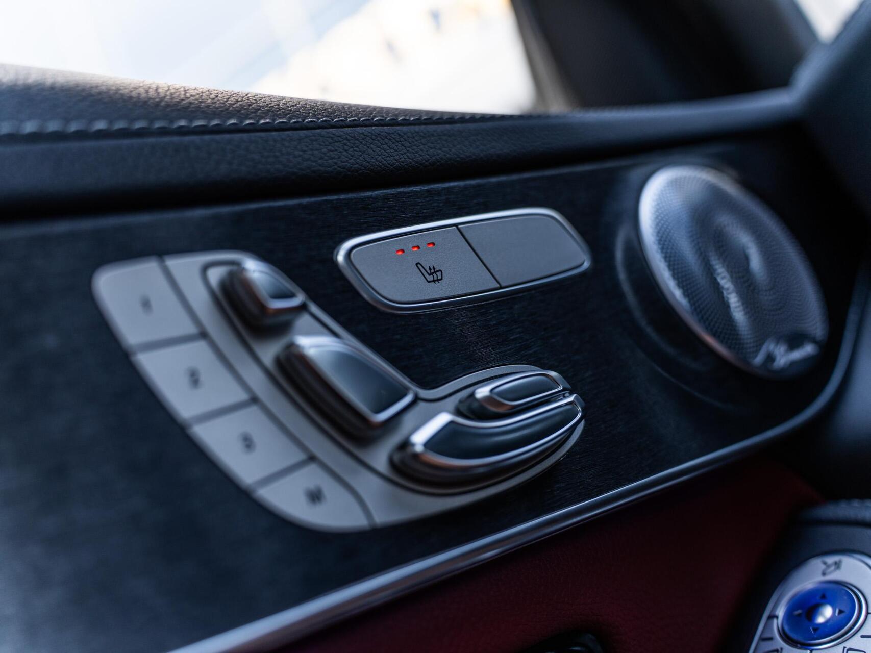 Foto van Mercedes-Benz GLC 300 E 4Matic