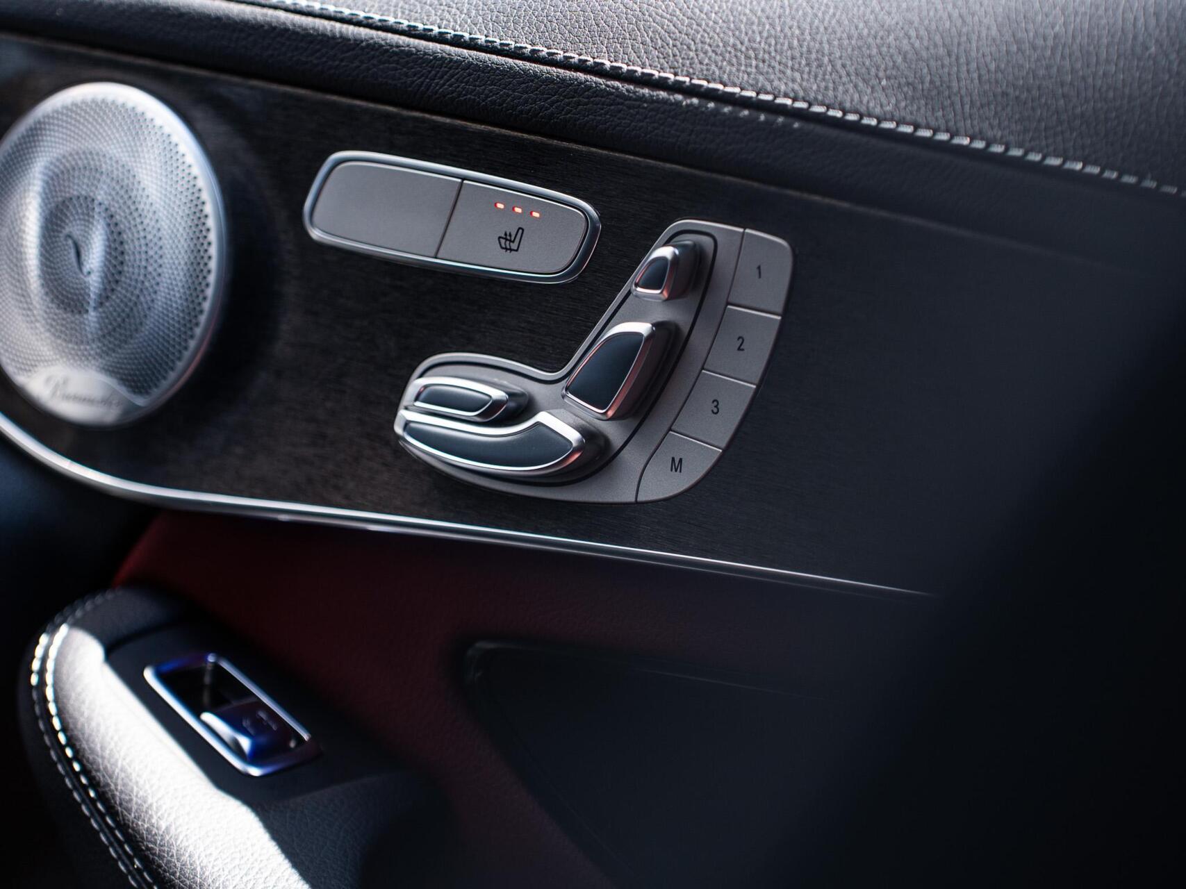 Foto van Mercedes-Benz GLC 300 E 4Matic