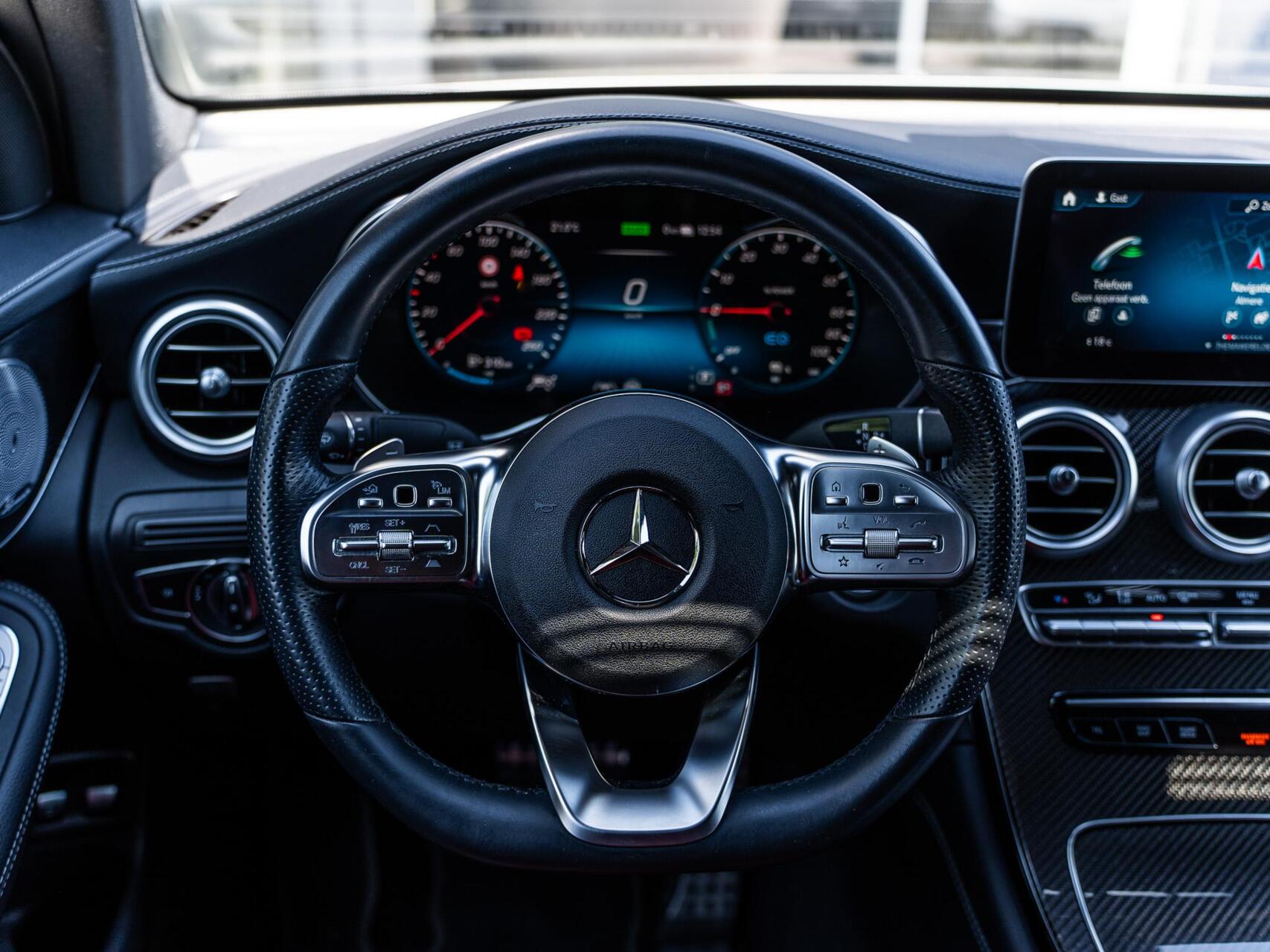 Foto van Mercedes-Benz GLC 300 E 4Matic