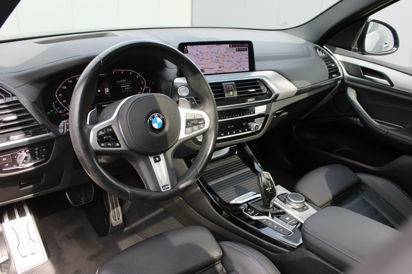 Foto van BMW X3 Xdrive30e