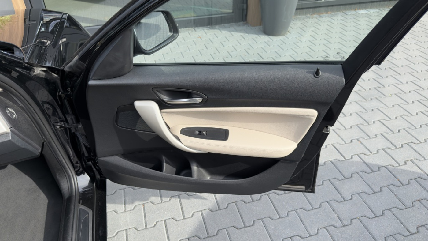 Foto van BMW 118i