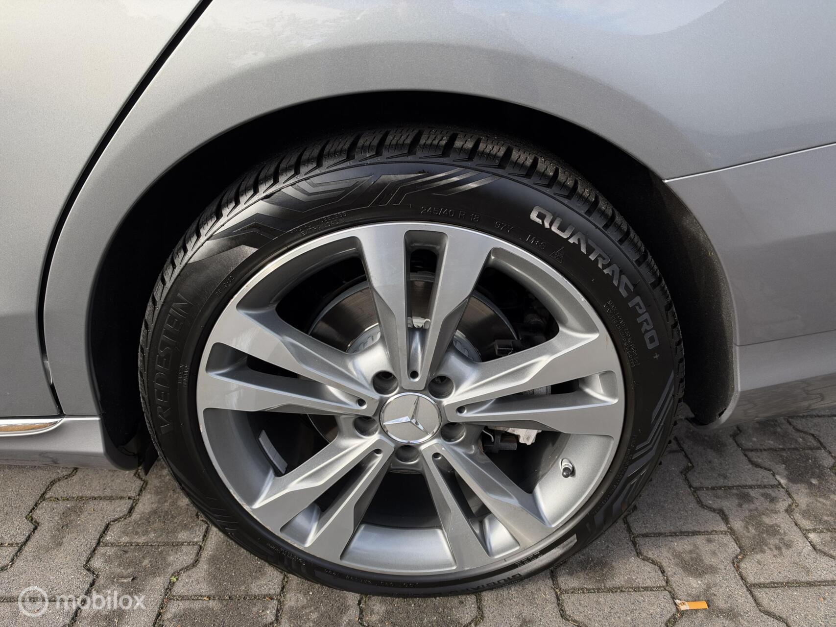 Foto van Mercedes-Benz C 350 E