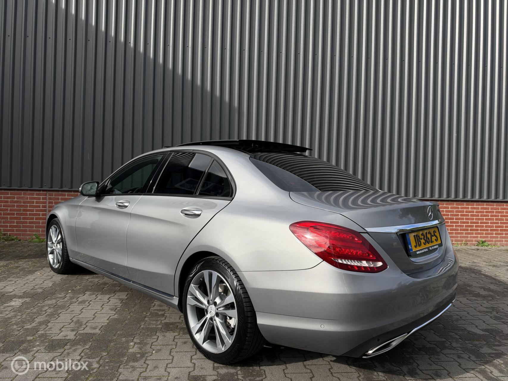 Foto van Mercedes-Benz C 350 E