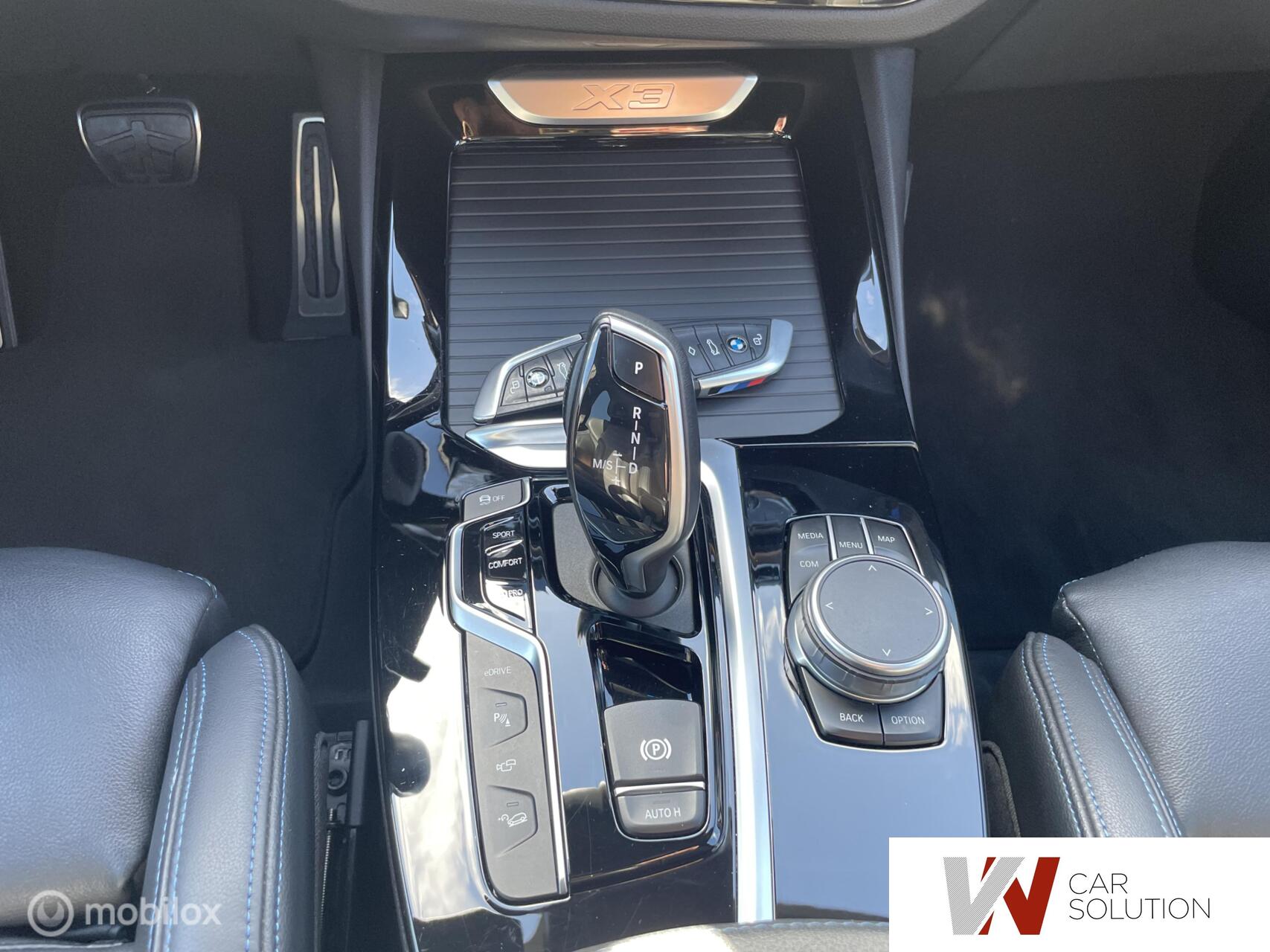Foto van BMW X3 Xdrive30e