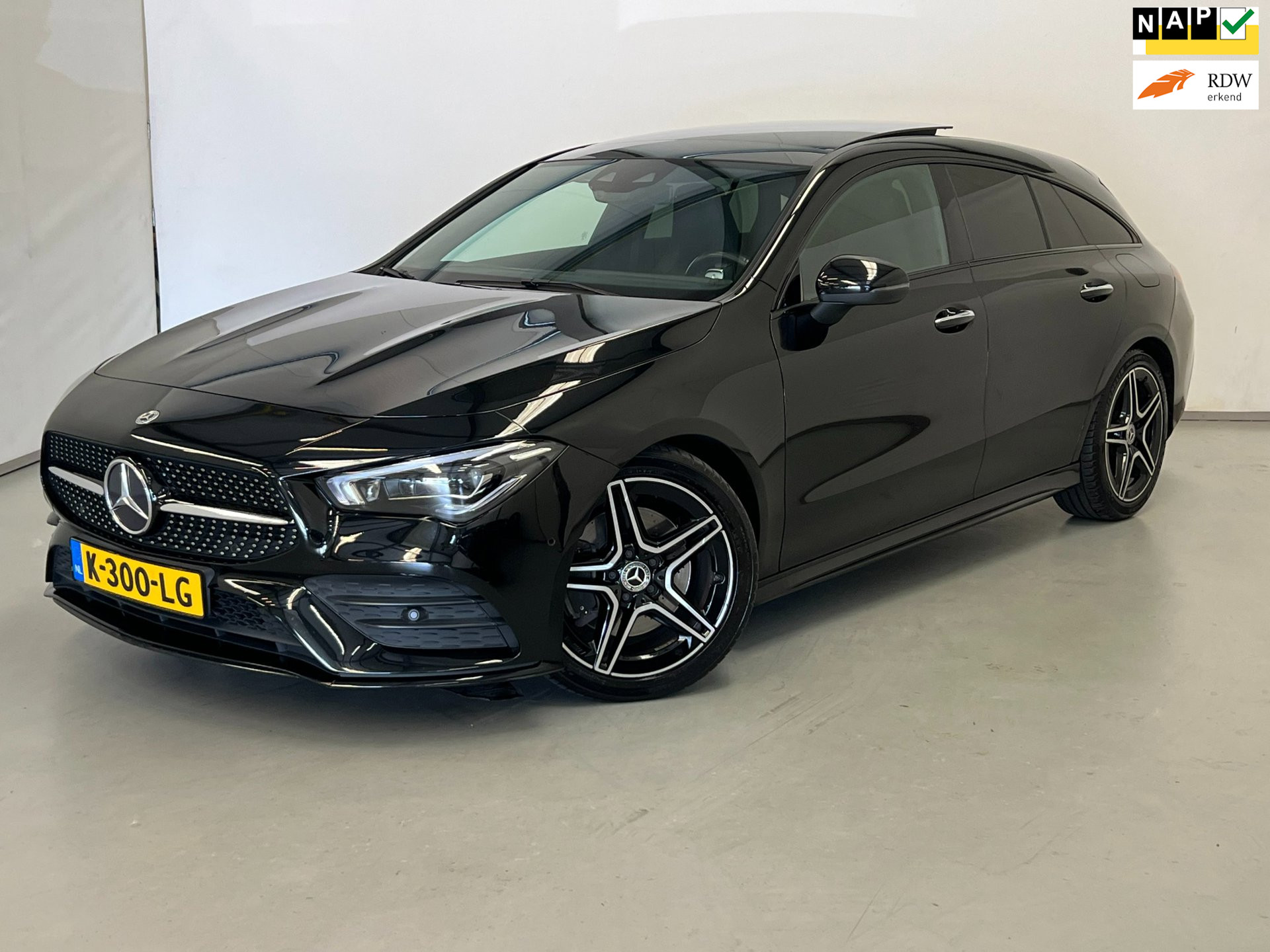 Mercedes-Benz Cla 200 200 Premium Plus | Pano | Memory | Widescreen | Trekhaak | Camera | 2021 - voorkant