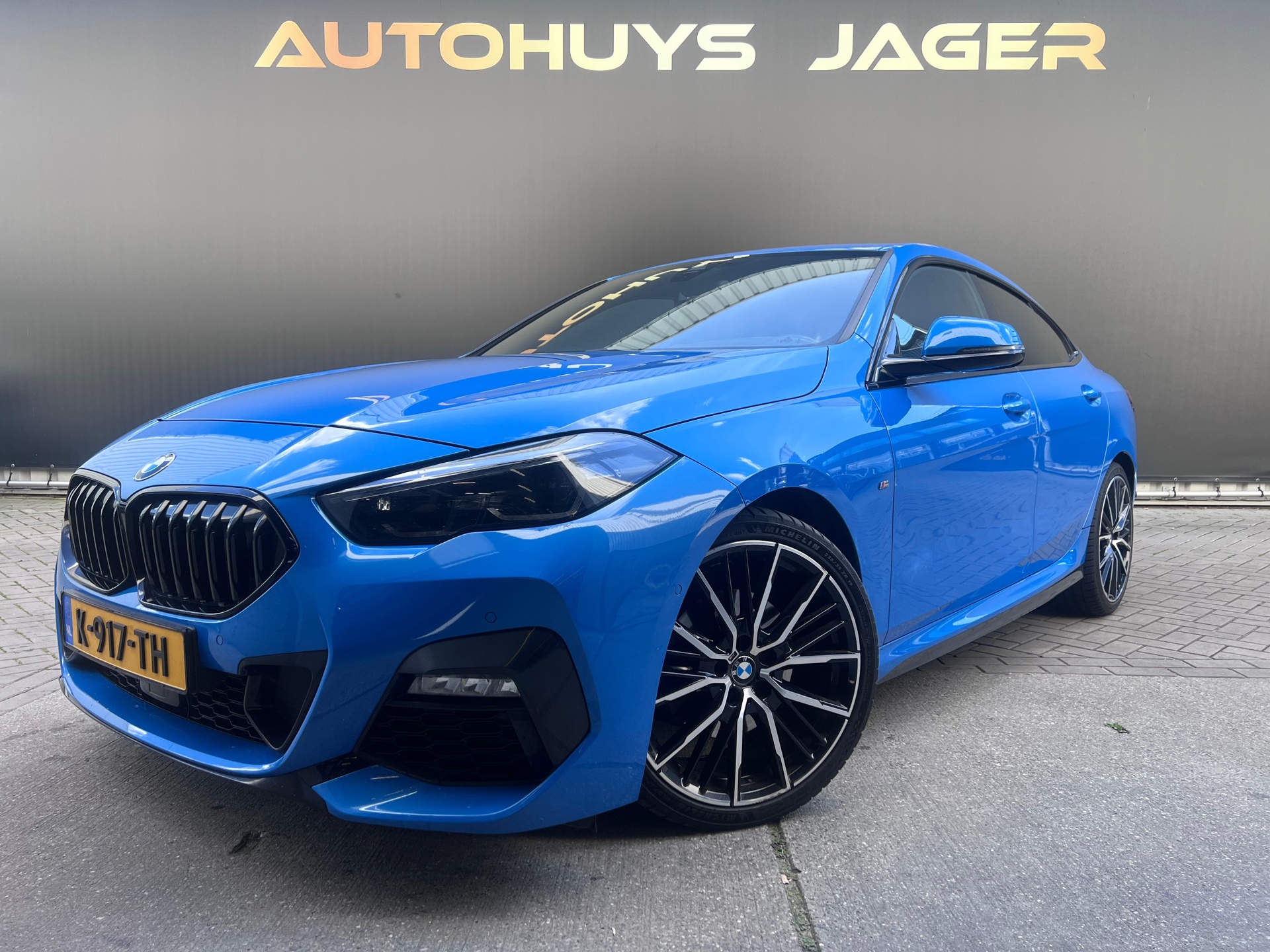BMW 218i 218i High Executive- M-Sport Pano Leder Camera H/K HUD ACC Stuurverwarming Carplay 2021 - voorkant