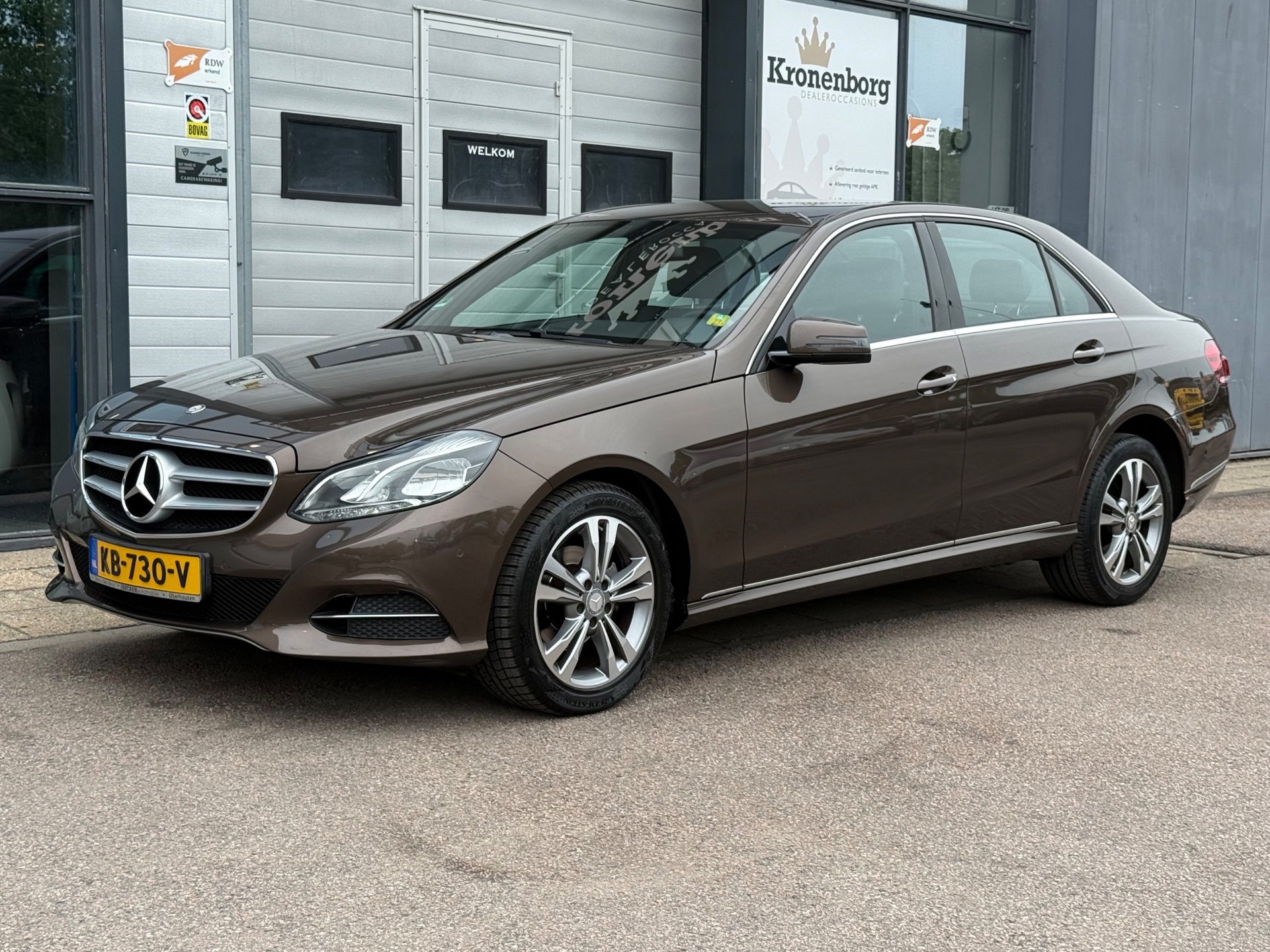 Foto van Mercedes-Benz E 200