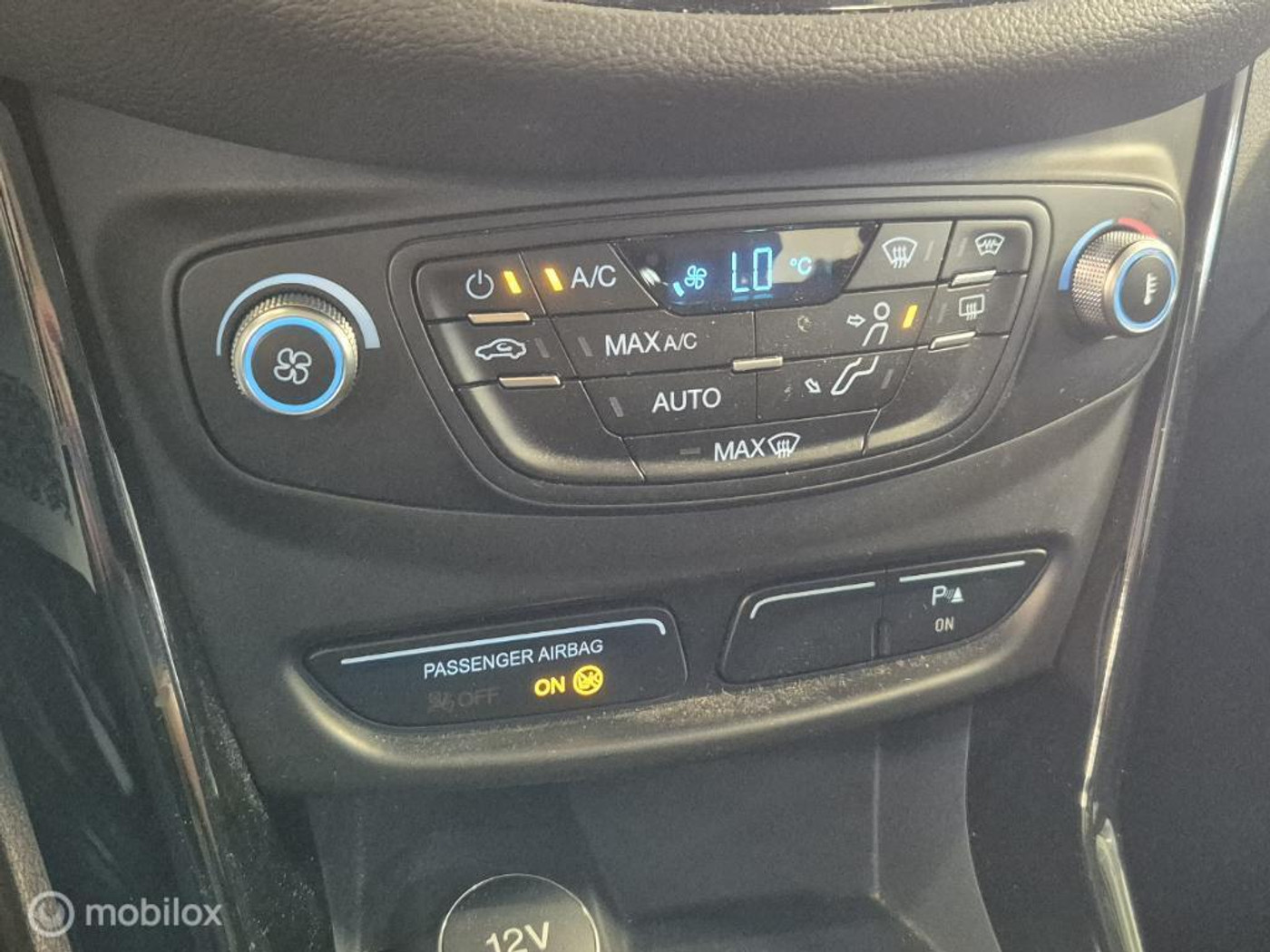 Foto van Ford B-max