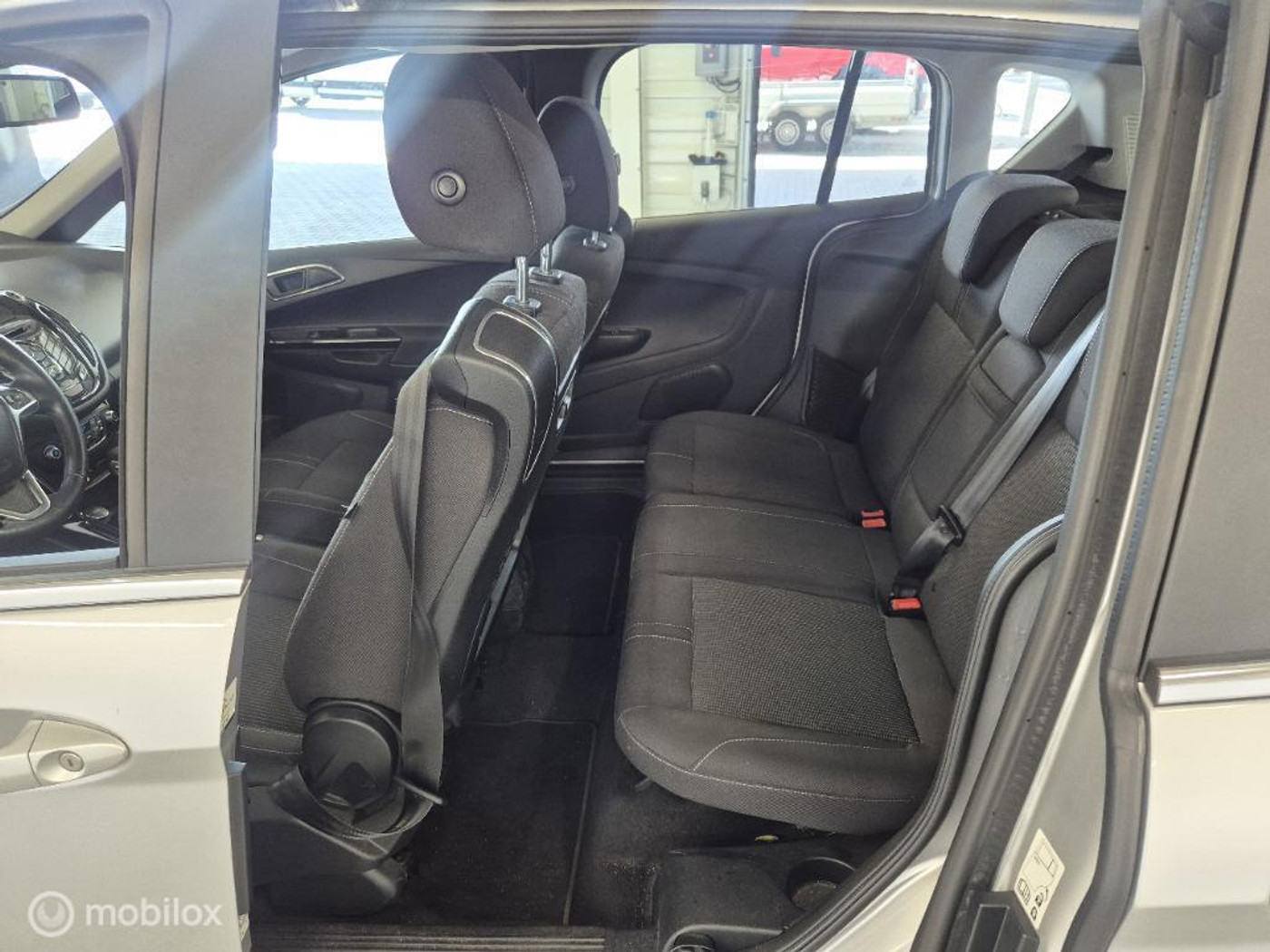 Foto van Ford B-max