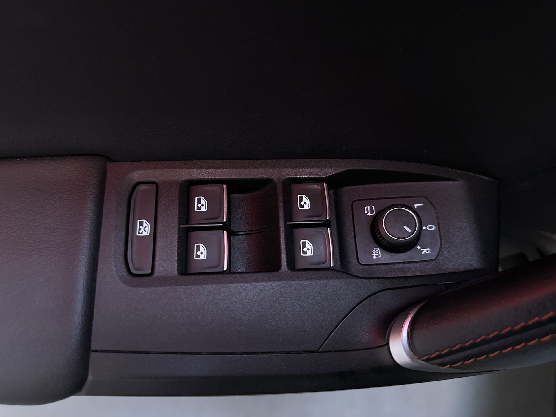 Foto van Seat Seat Leon SP E-hybrid150